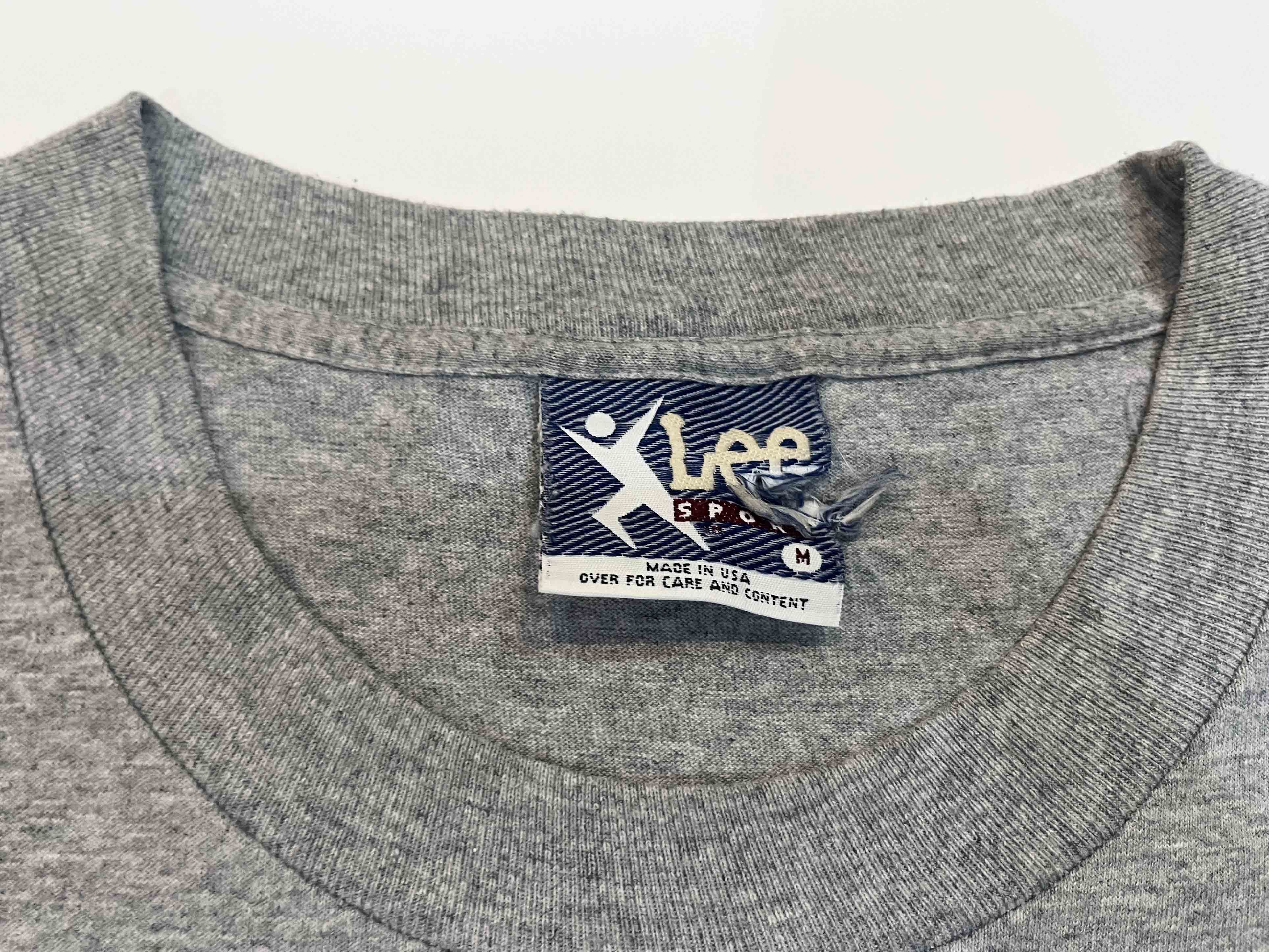 Lee × NCAA × Vintage Vintage Lee Nutmeg NCAA Washington Huskies Football T-Shirt Size US M / EU 48-50 / 2 - 3 Thumbnail