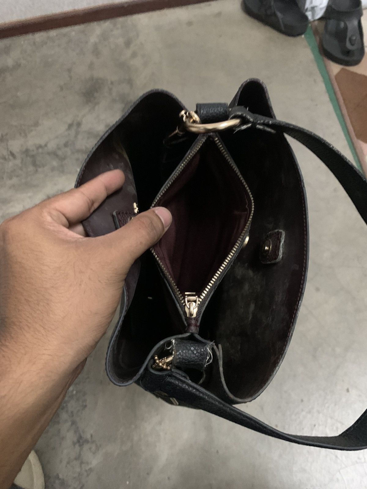 Coach Coach Town Bucket Bag pebble leather lgold/black Size ONE SIZE - 12 Thumbnail