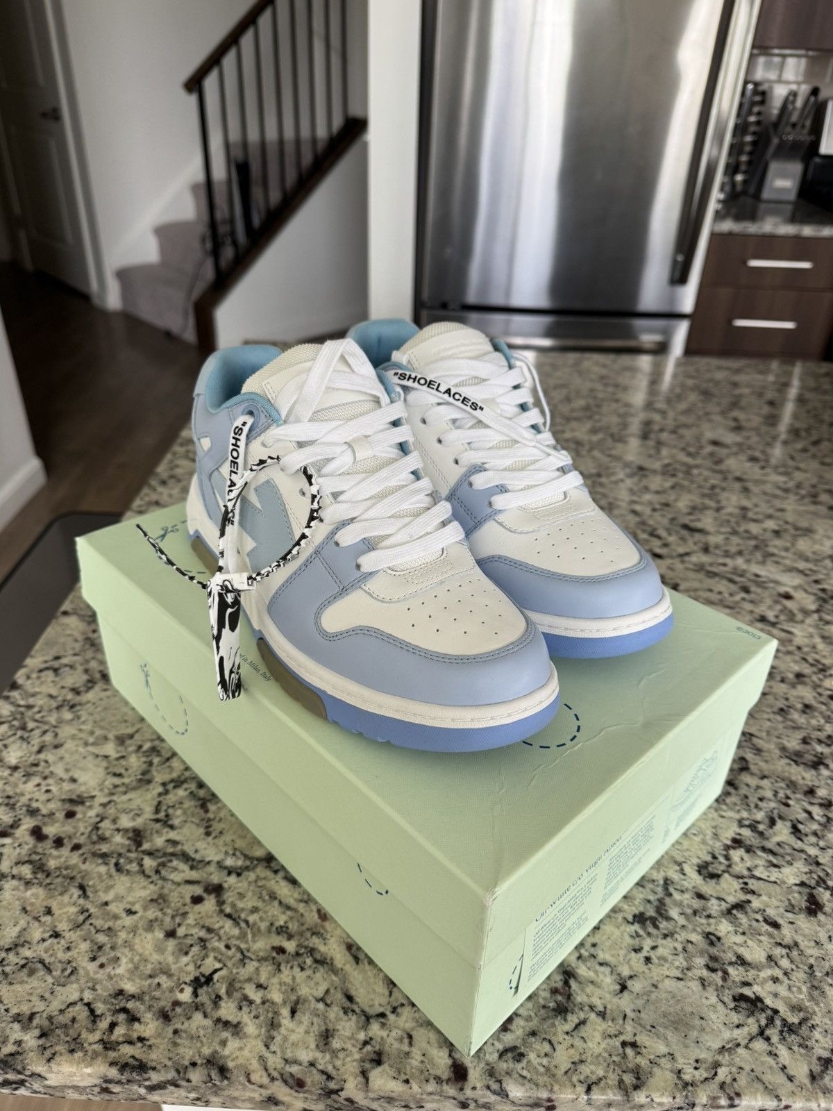 Off-White Off-White Out Of Office Sneakers Size US 8 / EU 41 - 2 Thumbnail