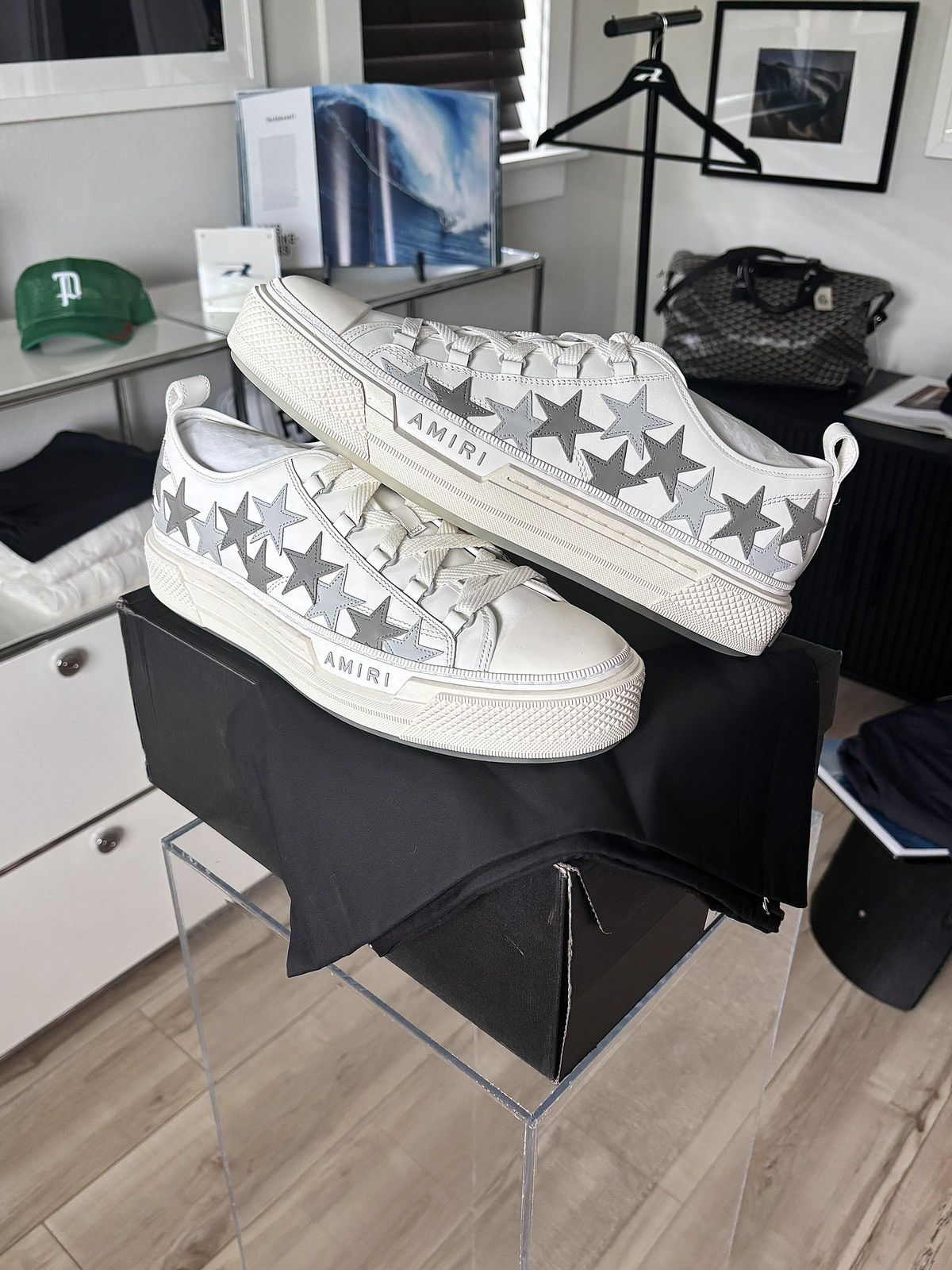 Amiri AMIRI | STAR PATCH LEATHER GREY SNEAKER LOGO Size US 15 / EU 48 - 2 Thumbnail