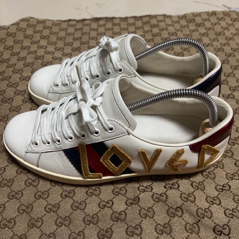 Gucci Gucci Ace Embroidered Love Fashion Sneakers 0079 Size US 8 / EU 41 - 1 Thumbnail