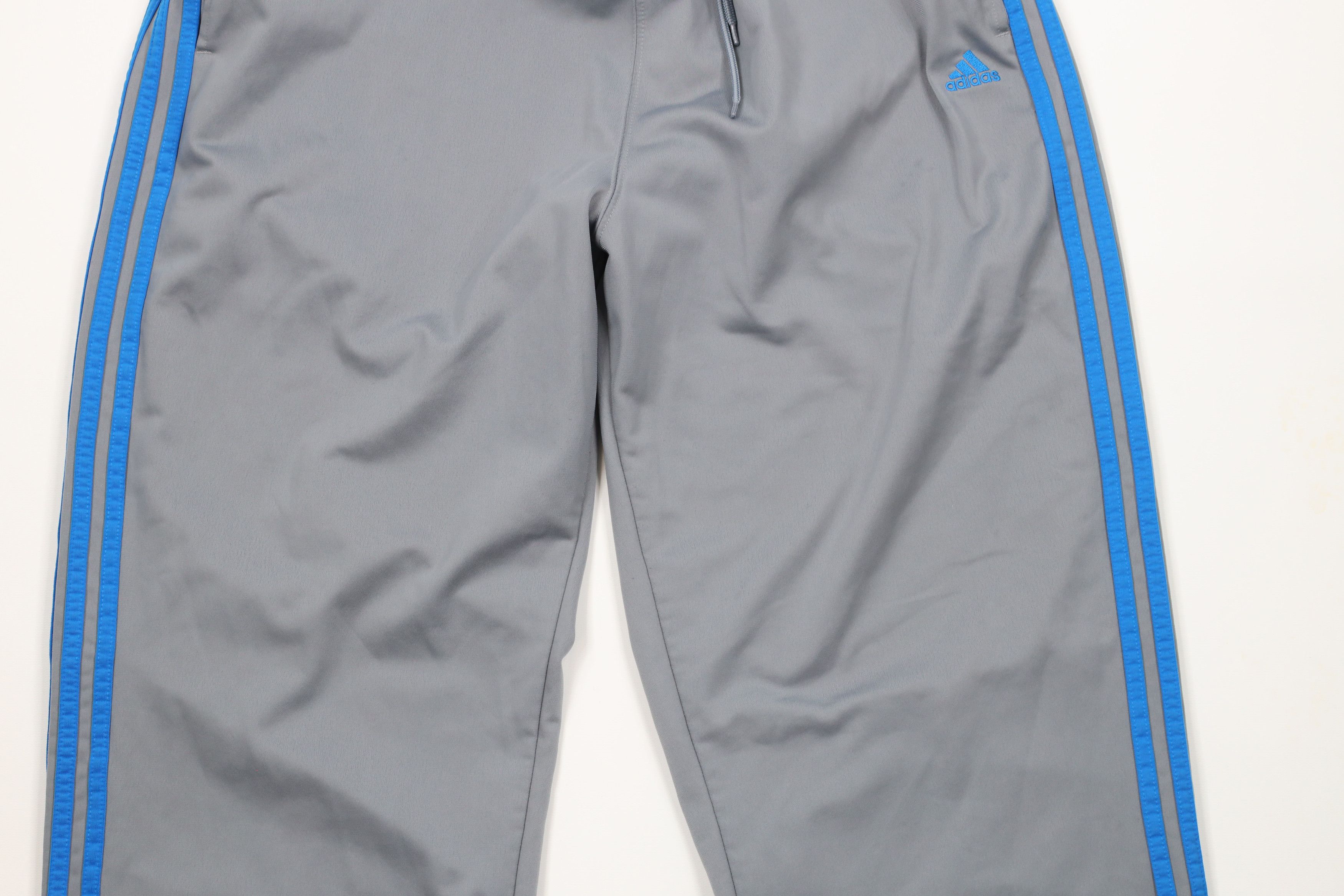 Adidas Vintage Adidas Striped Wide Leg Sweatpants Pants Gray Size US 36 / EU 52 - 3 Thumbnail