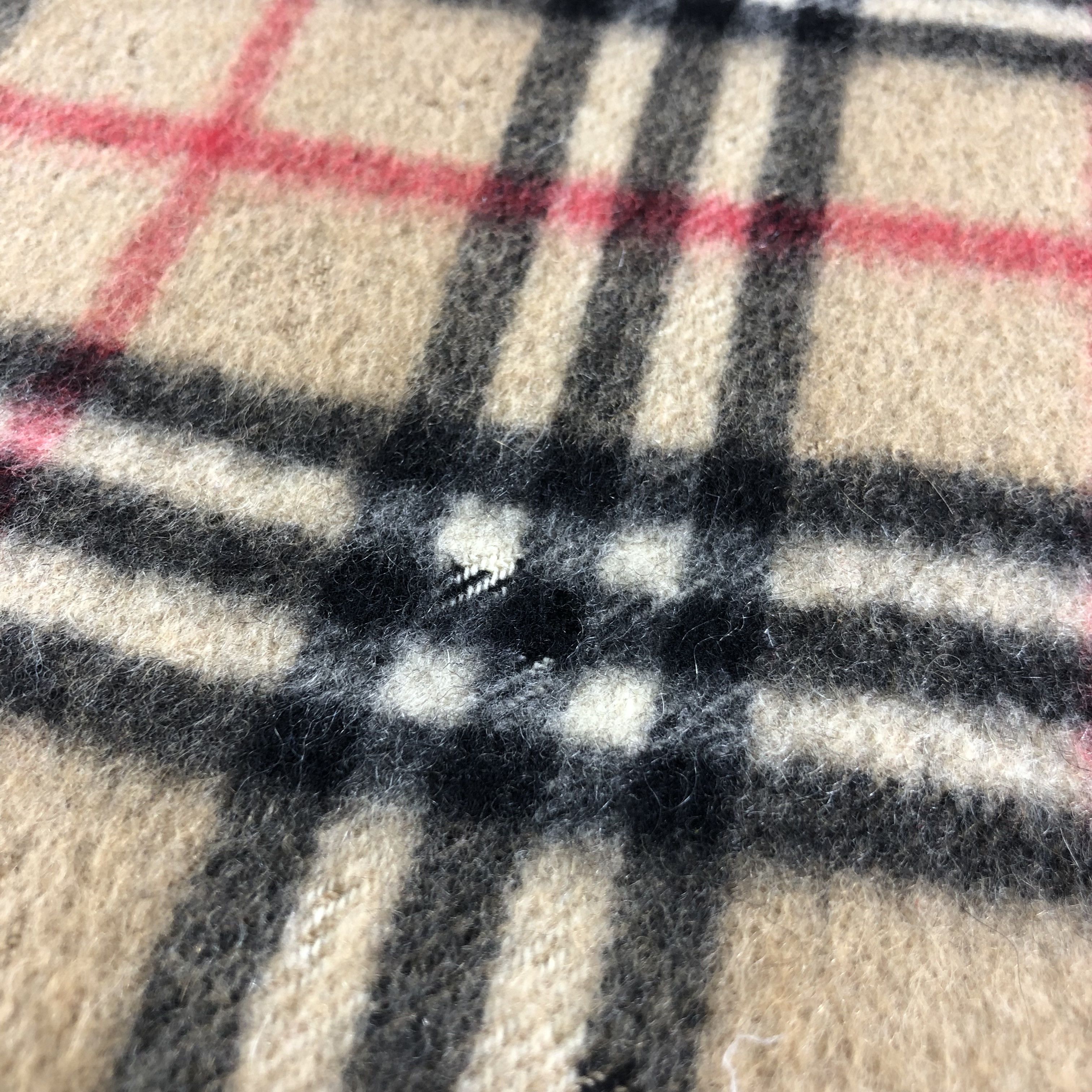 Burberry Burberrys Tan Nova Check Cashmere Scarf Muffler V1514 Size ONE SIZE - 14 Thumbnail