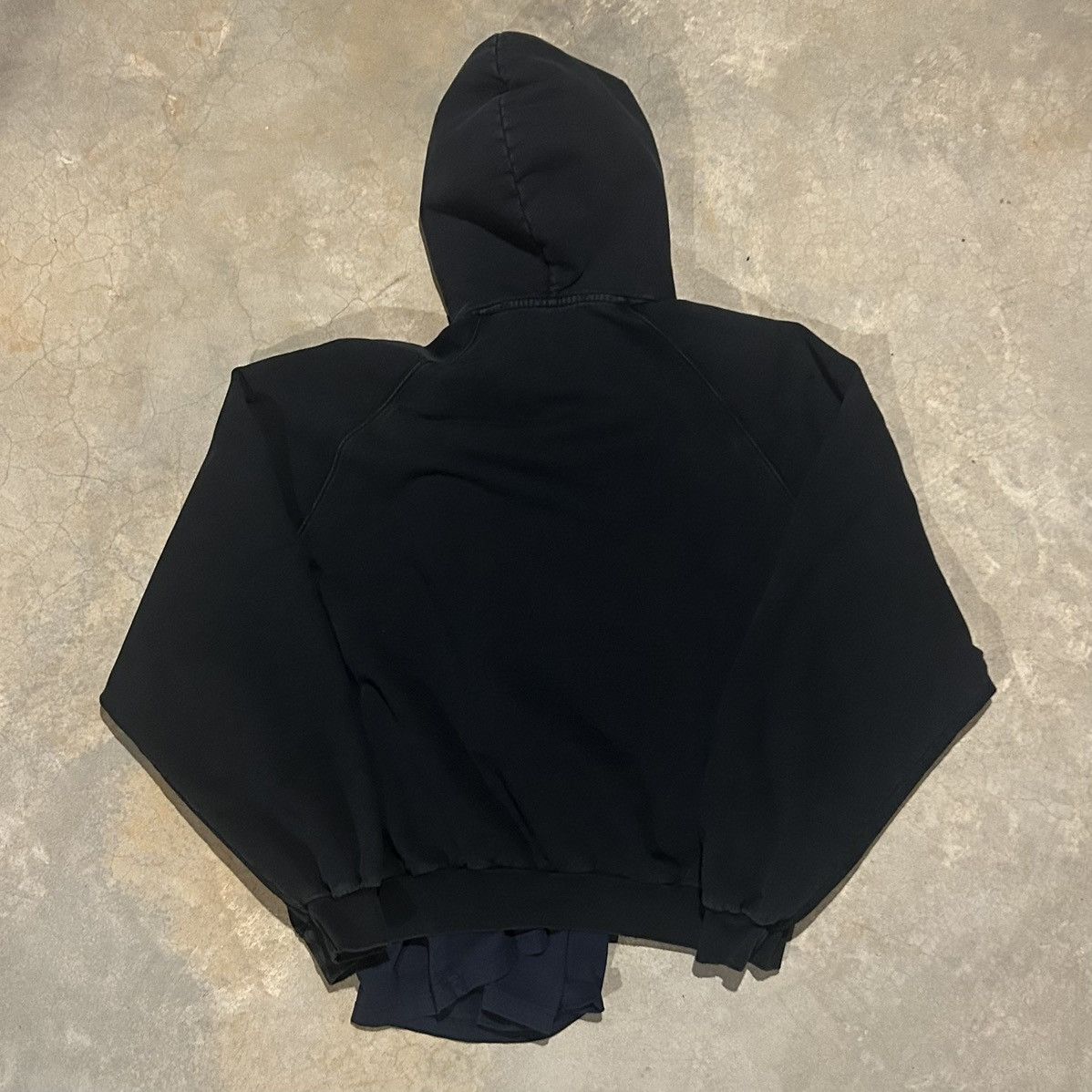 Balenciaga × Designer RARE Balenciaga “Be Different” Layered Oversized Hoodie Size US S / EU 44-46 / 1 - 17 Thumbnail