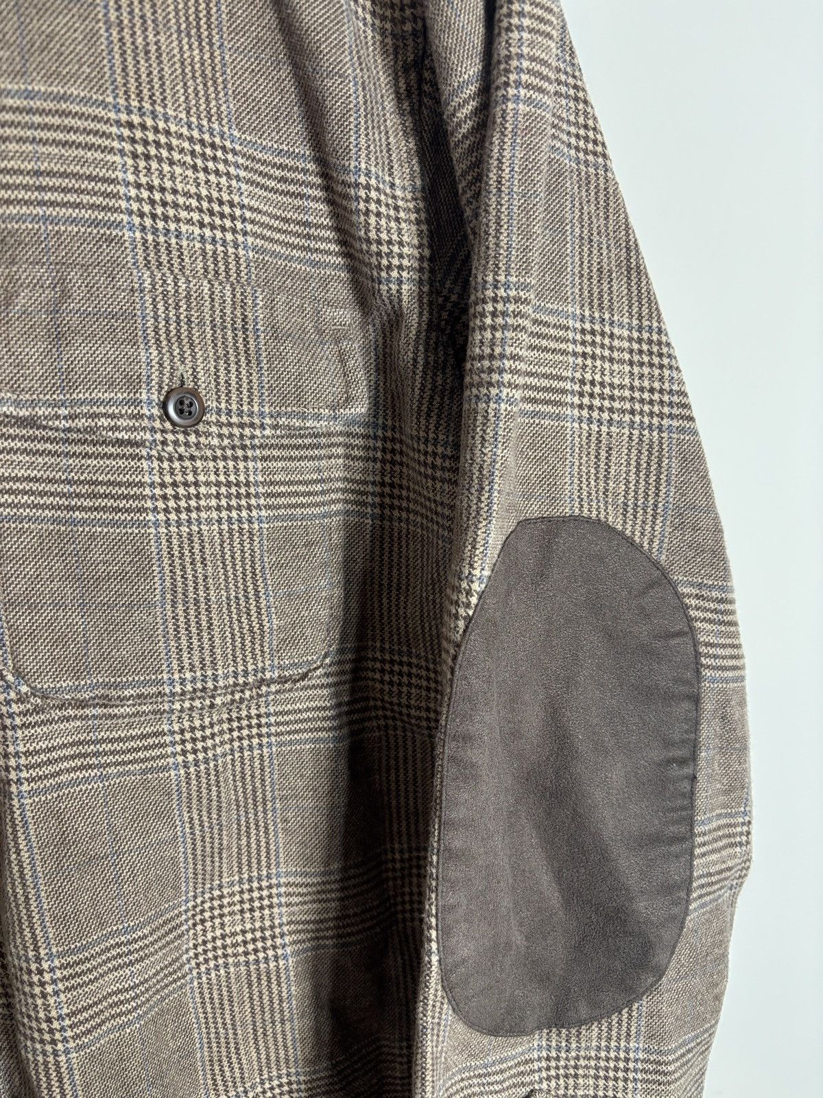 Eddie Bauer Eddie Bauer Button Up Shirt Brown Plaid Elbow Patches Wool Size US L / EU 52-54 / 3 - 3 Thumbnail