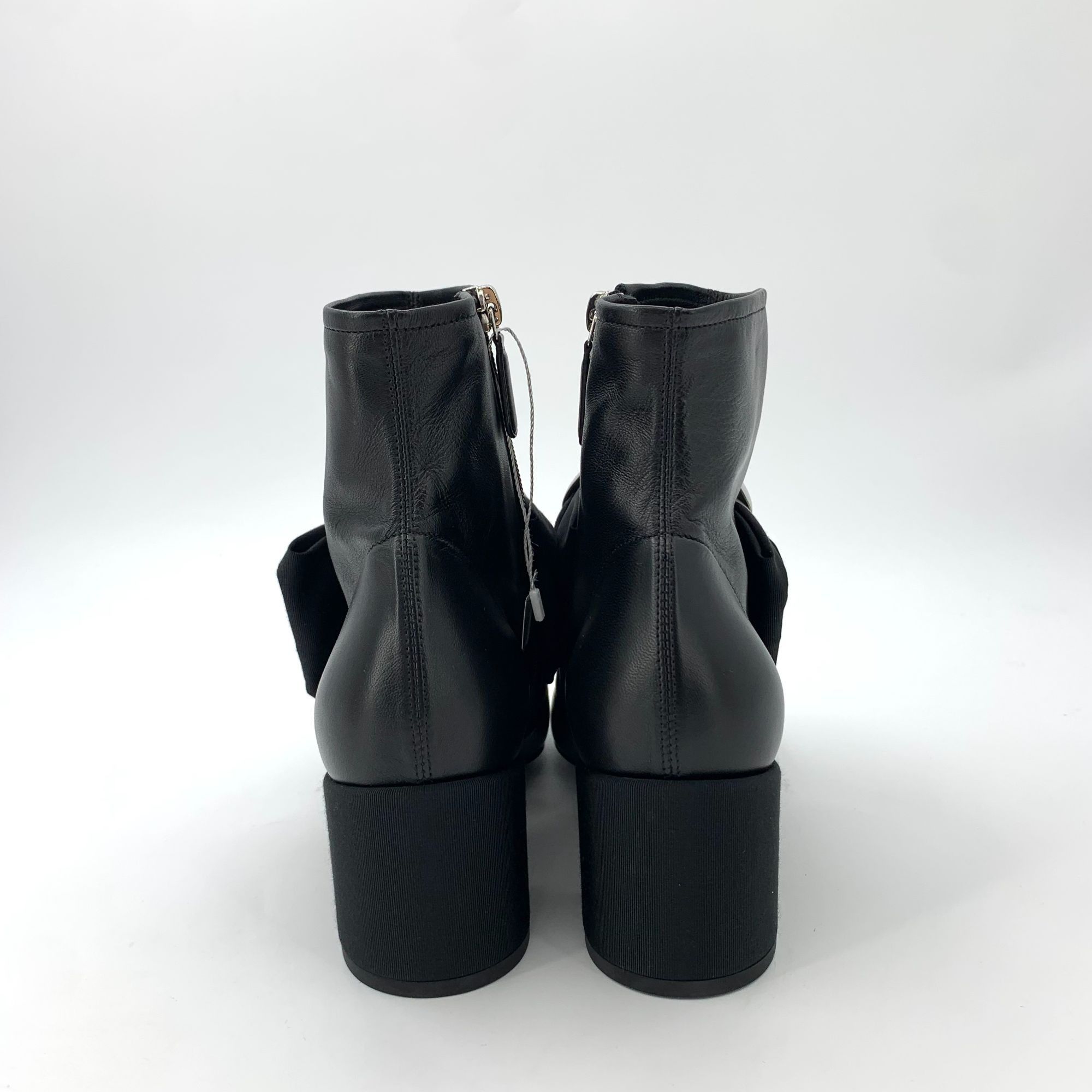 Chanel Chanel Black Leather Camellia-Embellished Chunky Heel Boots Size US 7.5 / IT 37.5 - 6 Thumbnail