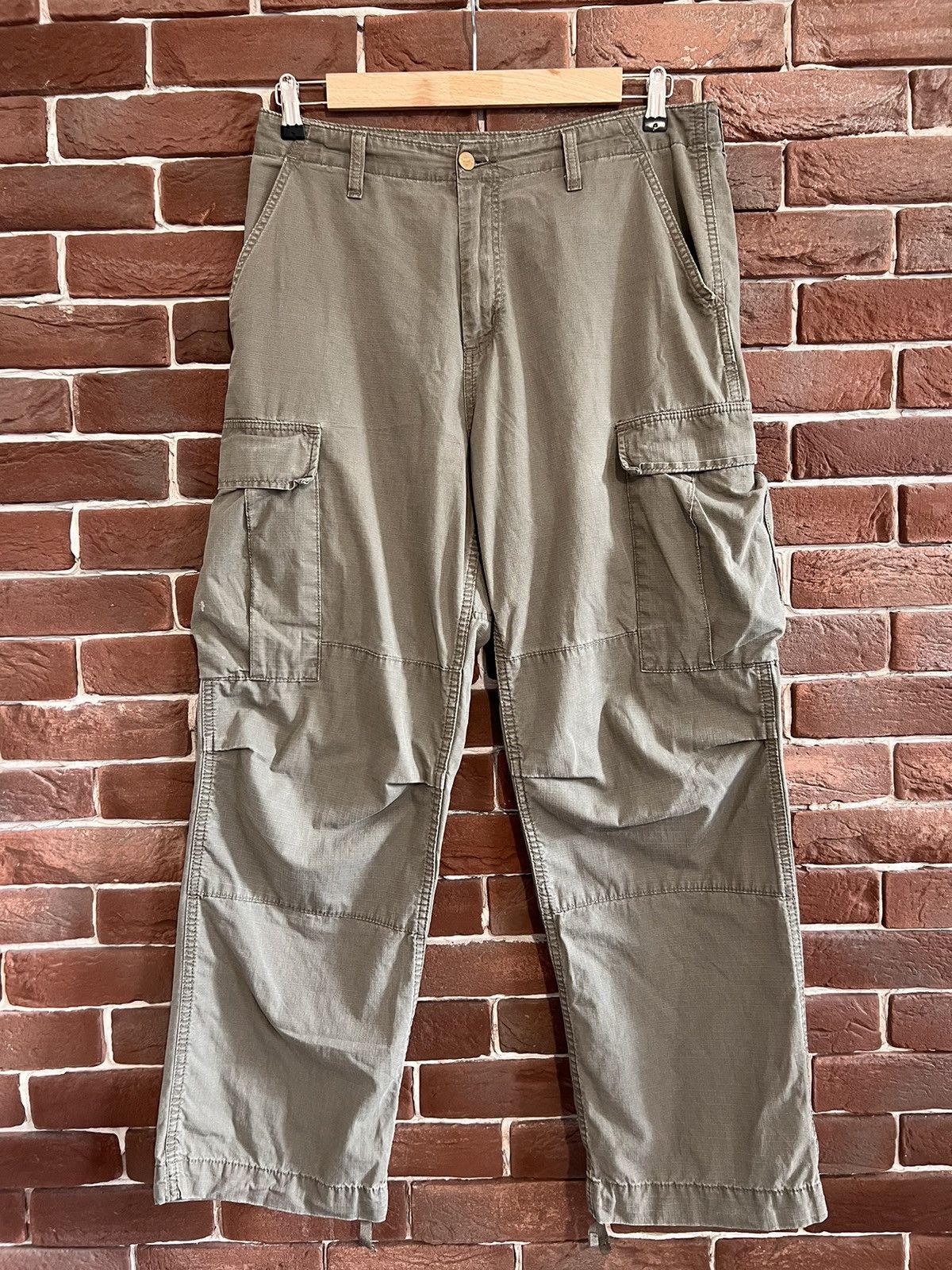Carhartt Vintage 00s Carhartt Work Cargo Pants Hype Streetwear 31x32 Size US 32 / EU 48 - 2 Thumbnail
