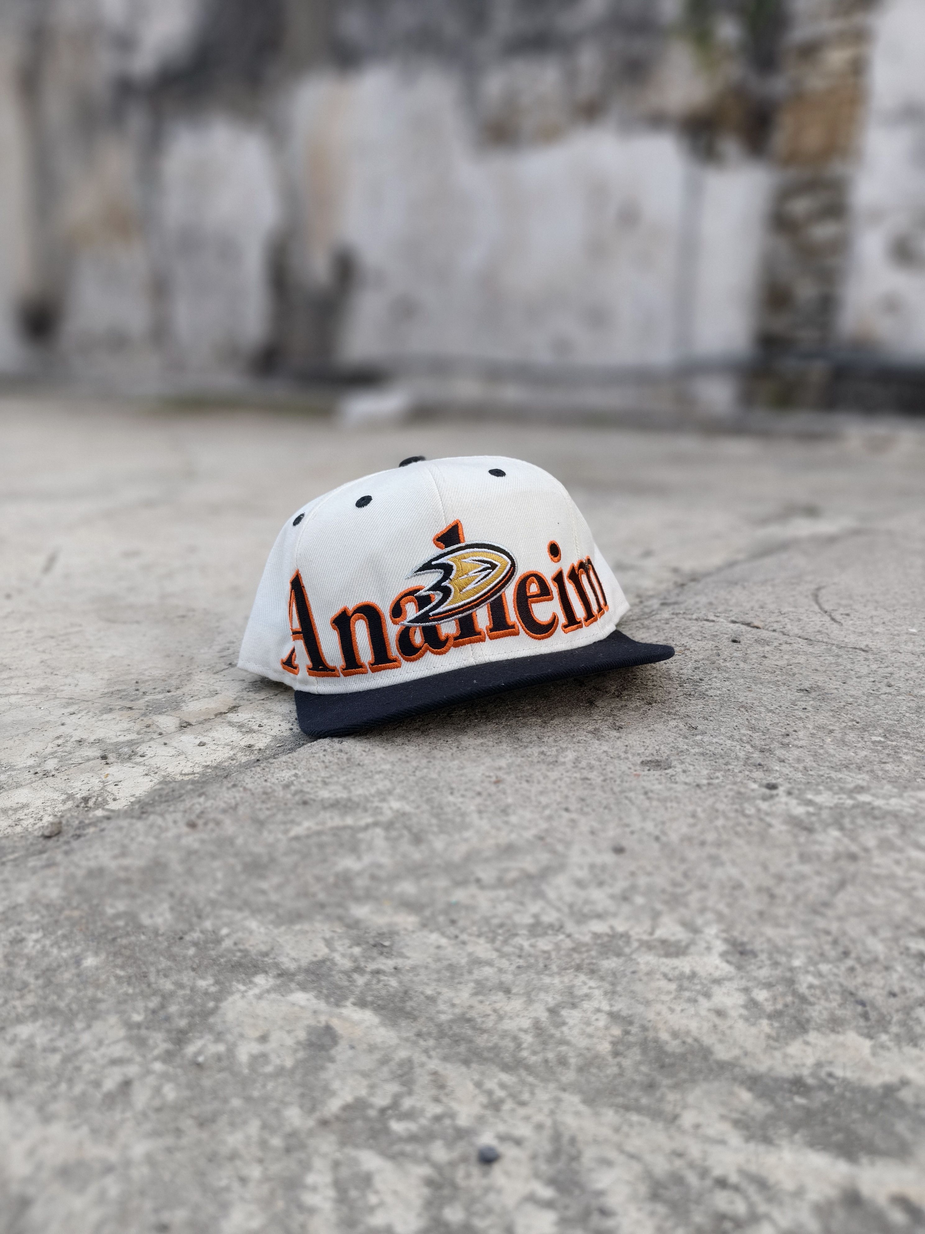 Reebok Anaheim Mighty Ducks NHL hat Size ONE SIZE - 1 Thumbnail