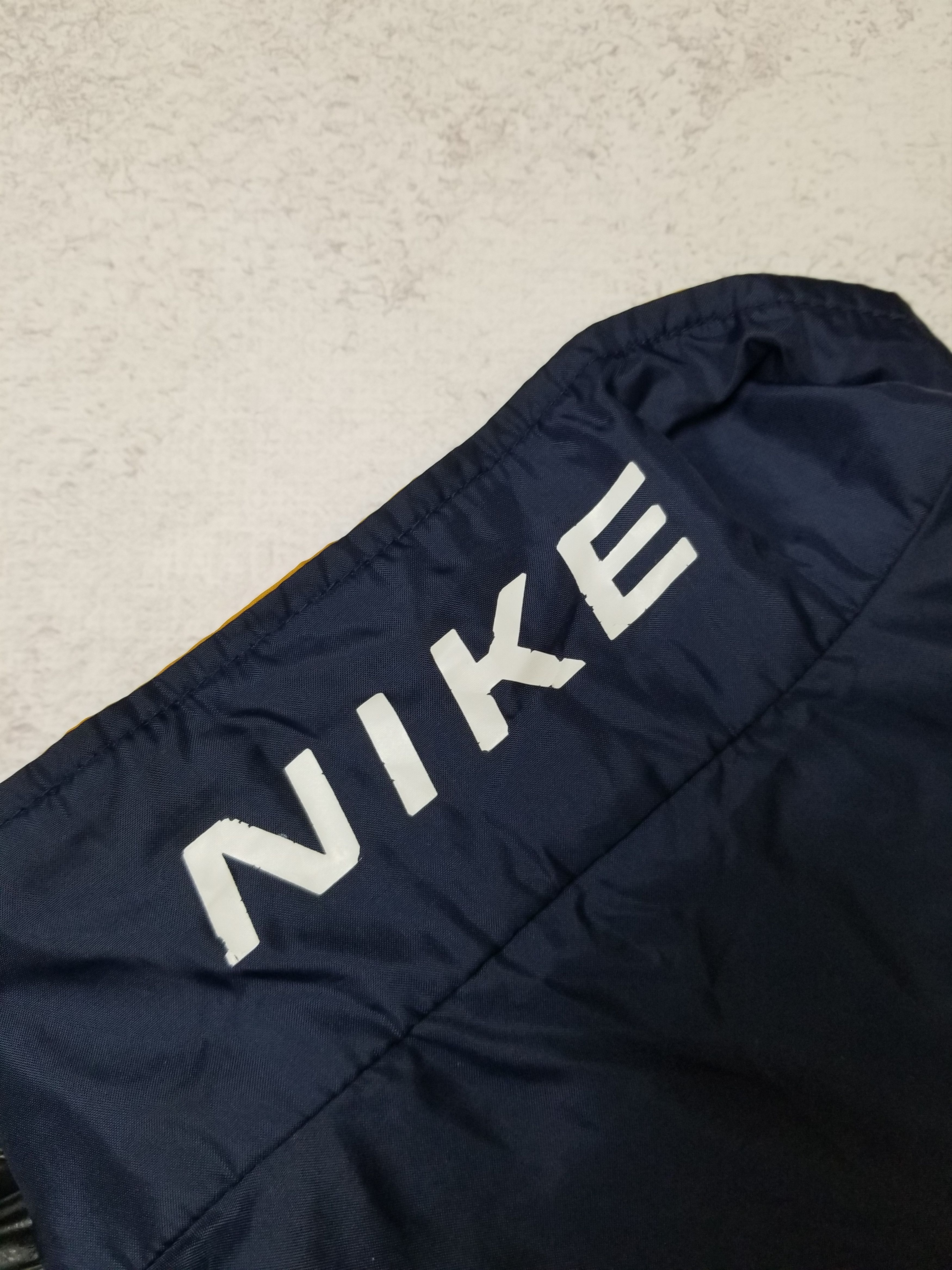 Nike Vintage Nike 90s Windbreaker Jacket Lined Navy Blue Mustard Size US XL / EU 56 / 4 - 6 Thumbnail