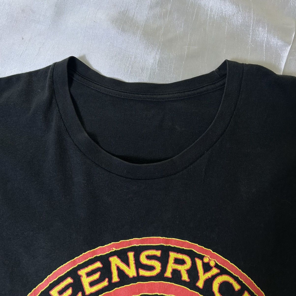 Band Tees Vintage Queensryche Rage For Order Band T-Shirt Size US XXL / EU 58 / 5 - 5 Thumbnail
