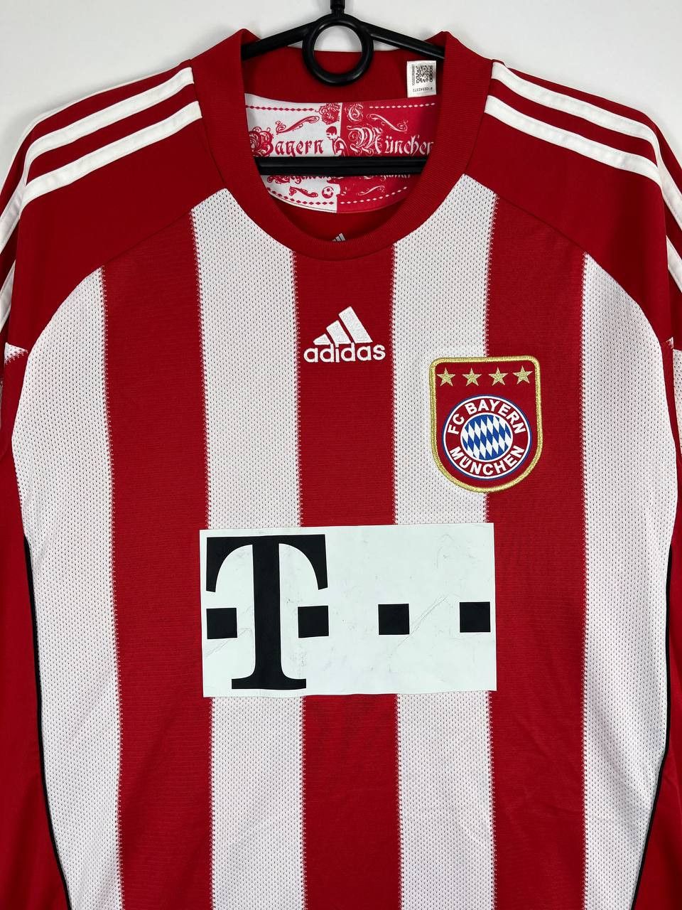 Adidas Adidas FC Bayern Munich 2010/11 Home Jersey #10 Robben Sz M Size US M / EU 48-50 / 2 - 2 Thumbnail