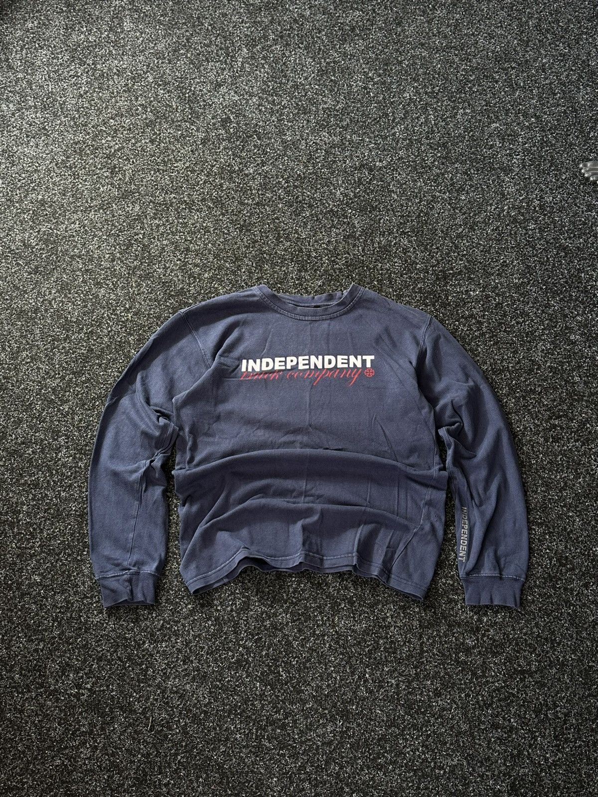 Independent Truck Co. × Vintage 🚨 Y2K INDEPENDENT TRUCK CO longsleeve SK8 RARE BIG LOGO Size US M / EU 48-50 / 2 - 1 Thumbnail
