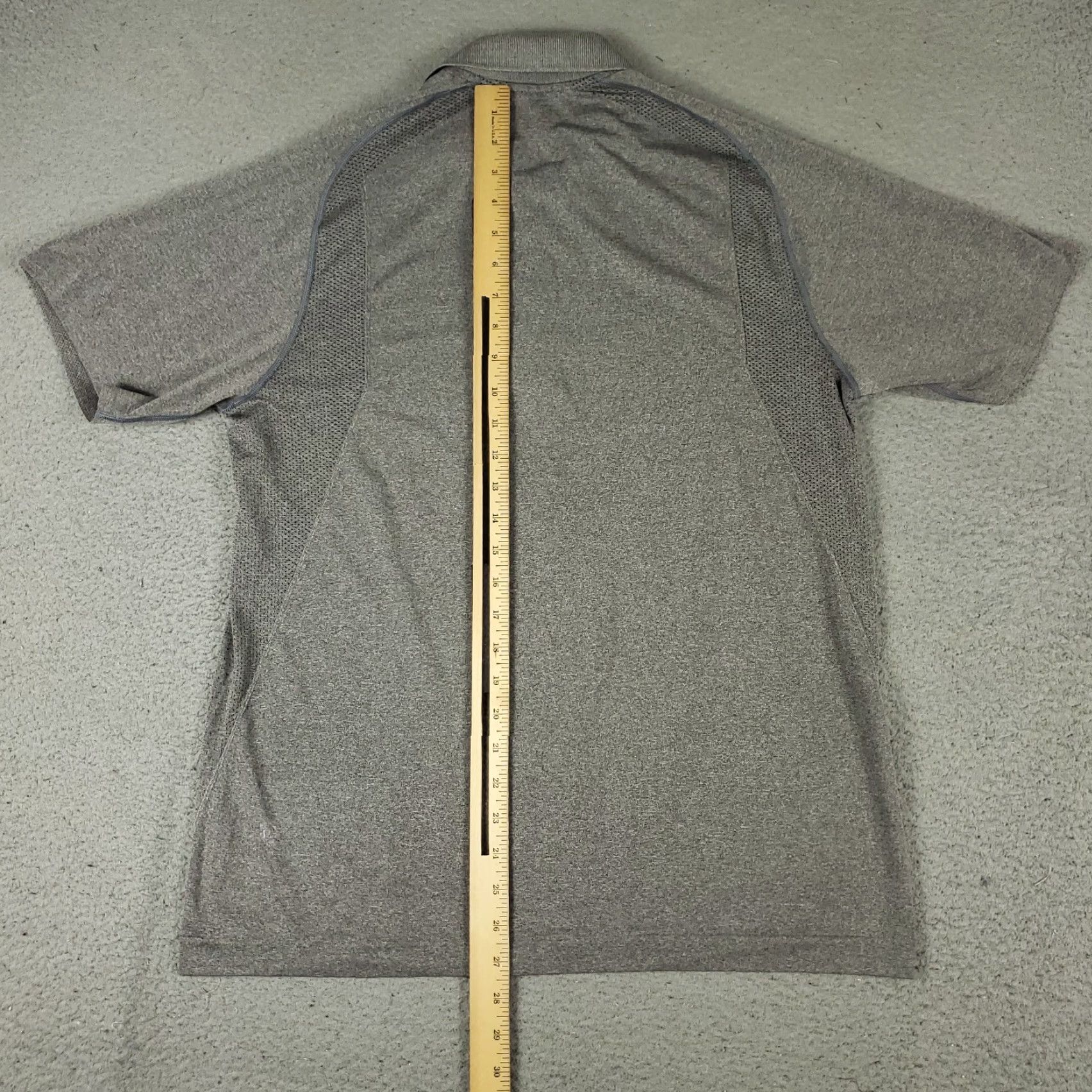 Lululemon Lululemon Polo Shirt Mens L Gray Breatheable Short Sleeve Polo Shirt, Golf, Gym & Training, Activewear, Casual, Business, Formal, Travel, Preppy Mens Size US L / EU 52-54 / 3 - 5 Thumbnail