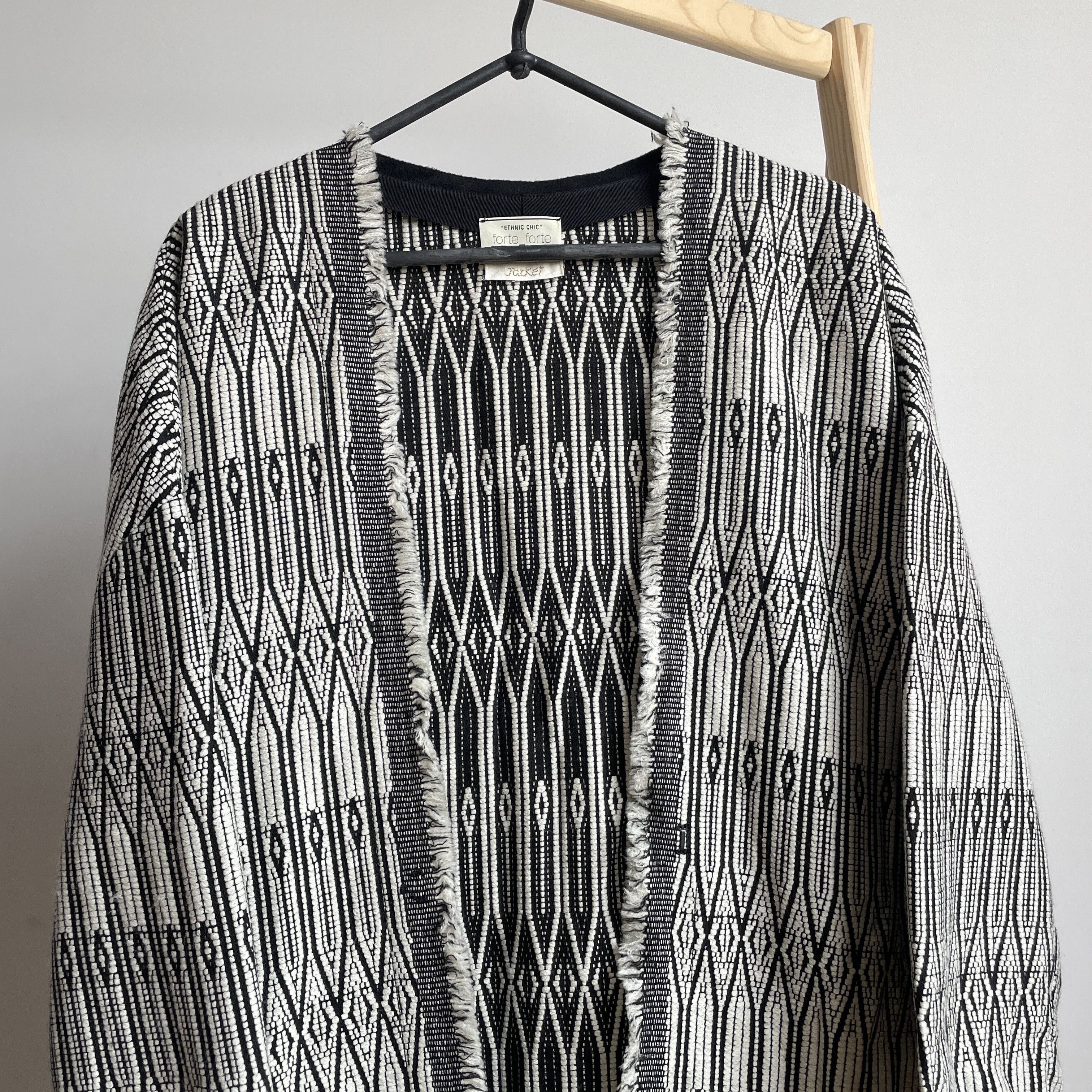 forte_forte Forte Forte Ethnic Chic 2015 Womens Jacquard Coatigan Size 0 Size XS / US 0-2 / IT 36-38 - 3 Thumbnail