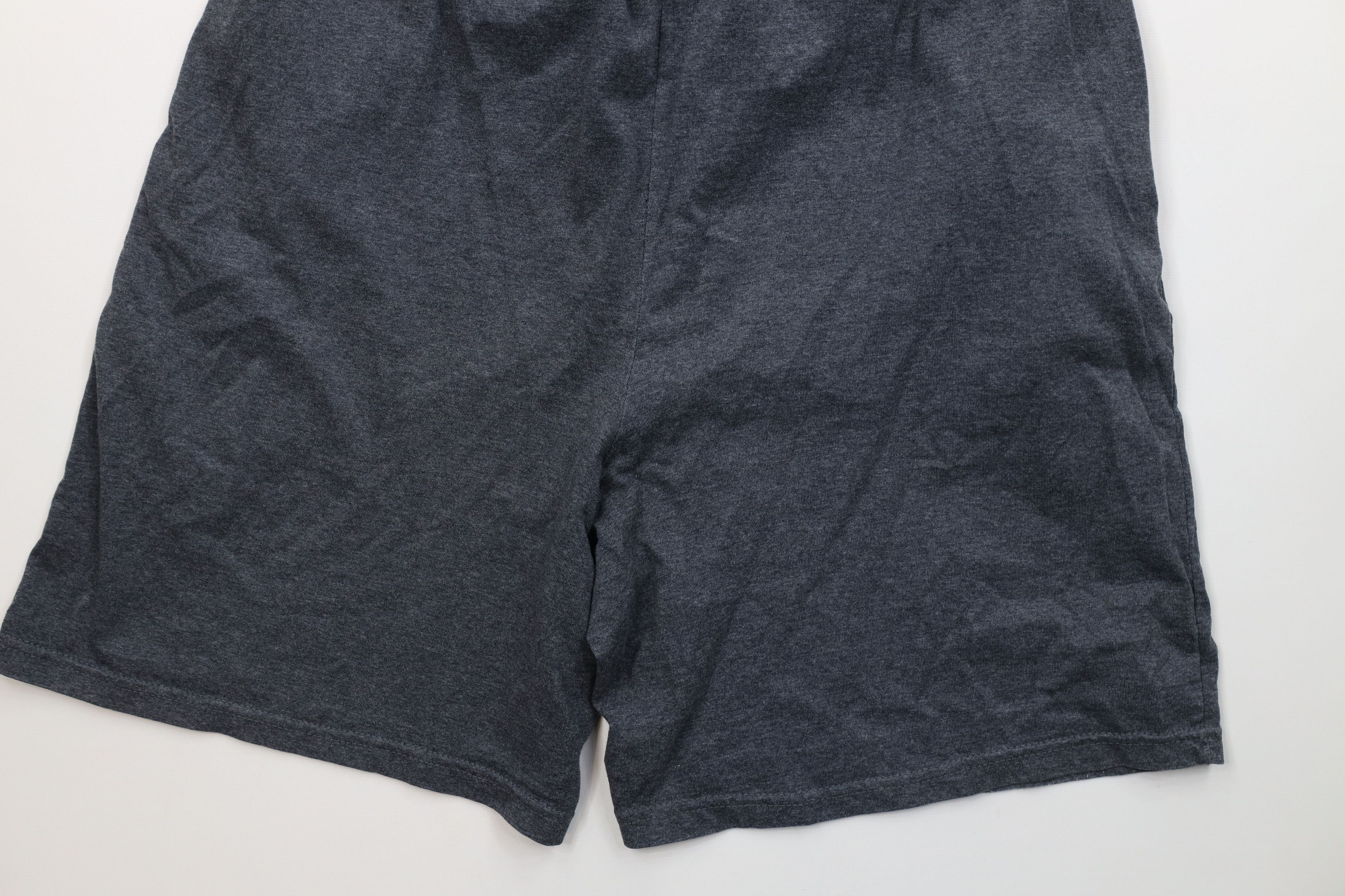 Vintage Vintage Y2K Streetwear Above Knee Dad Shorts Heather Gray Size US 34 / EU 50 - 10 Thumbnail