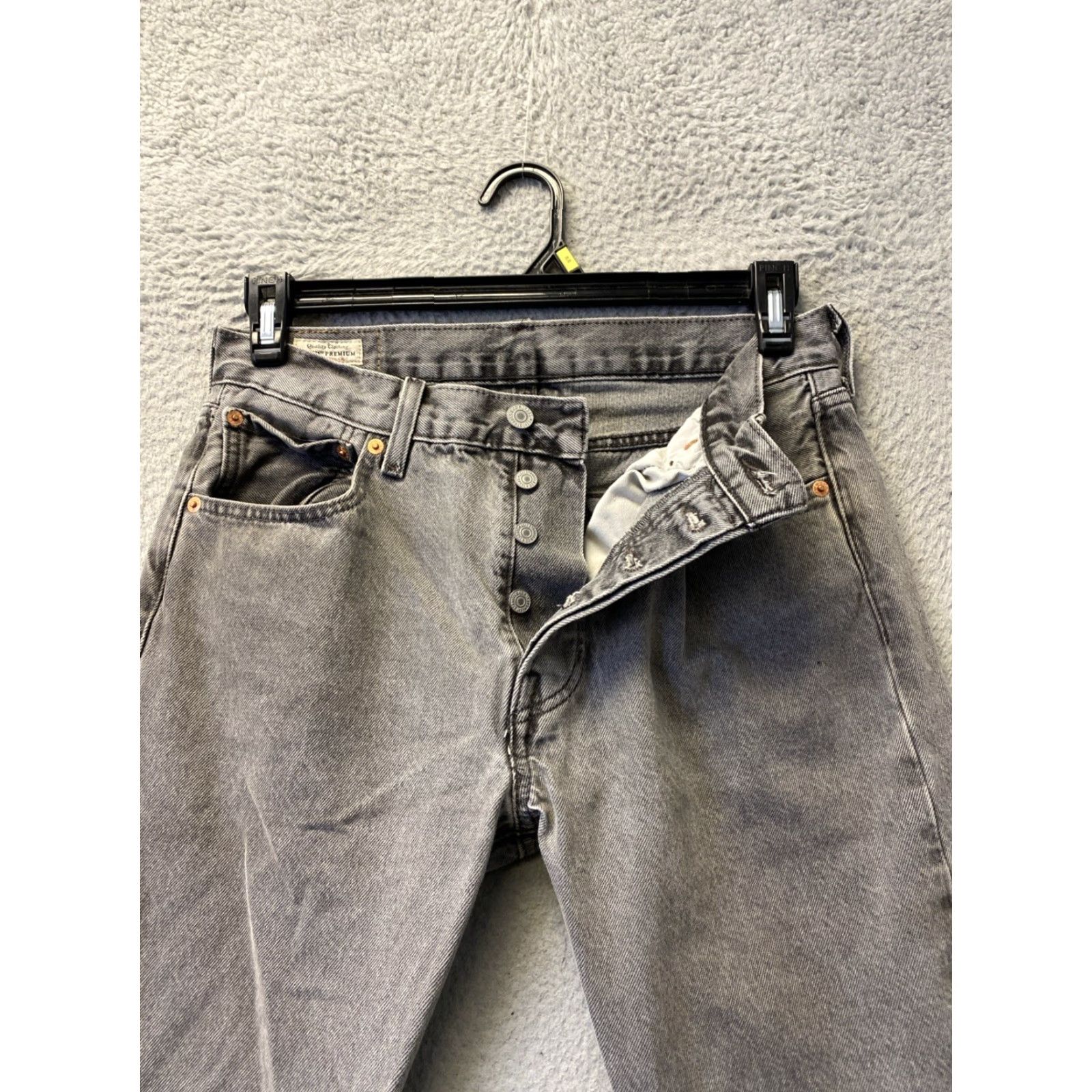 Levi's Levi's 501 Premium Jeans Men 31x30 Gray Straight Regular Button Fly /0384 Size US 31 - 2 Thumbnail