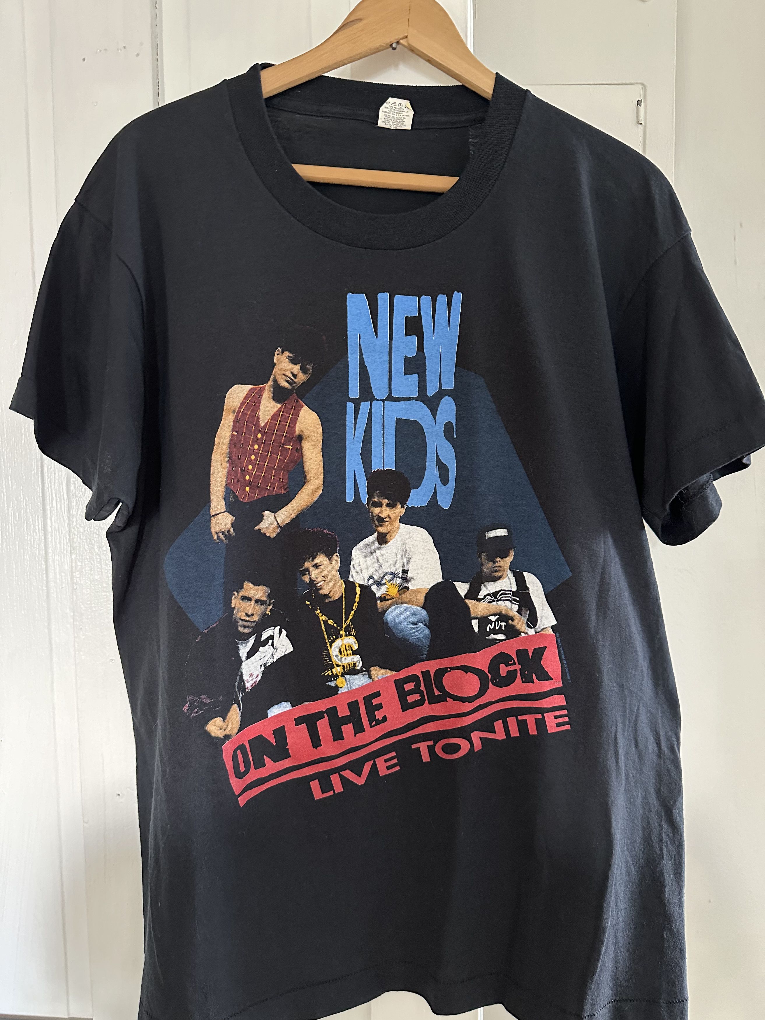Vintage New Kids on the Block NKOTB Magic Summer Tour shirt 1990 Size US L / EU 52-54 / 3 - 1 Thumbnail