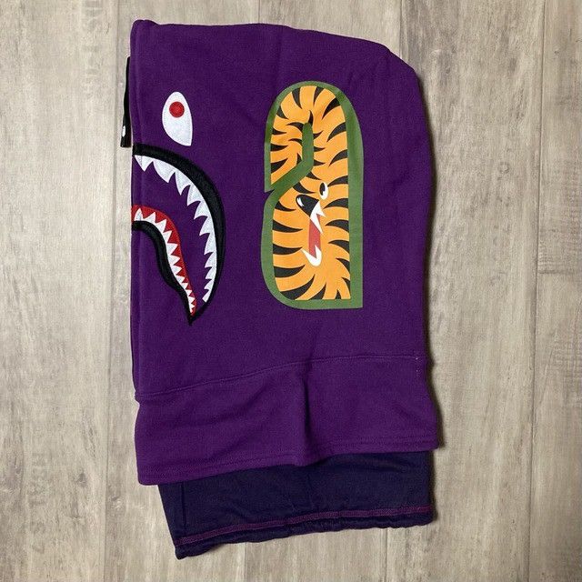 Bape BAPE SHARK HOODIE FACE MASK Neck Warmer Purple Camo APE Size ONE SIZE - 4 Thumbnail