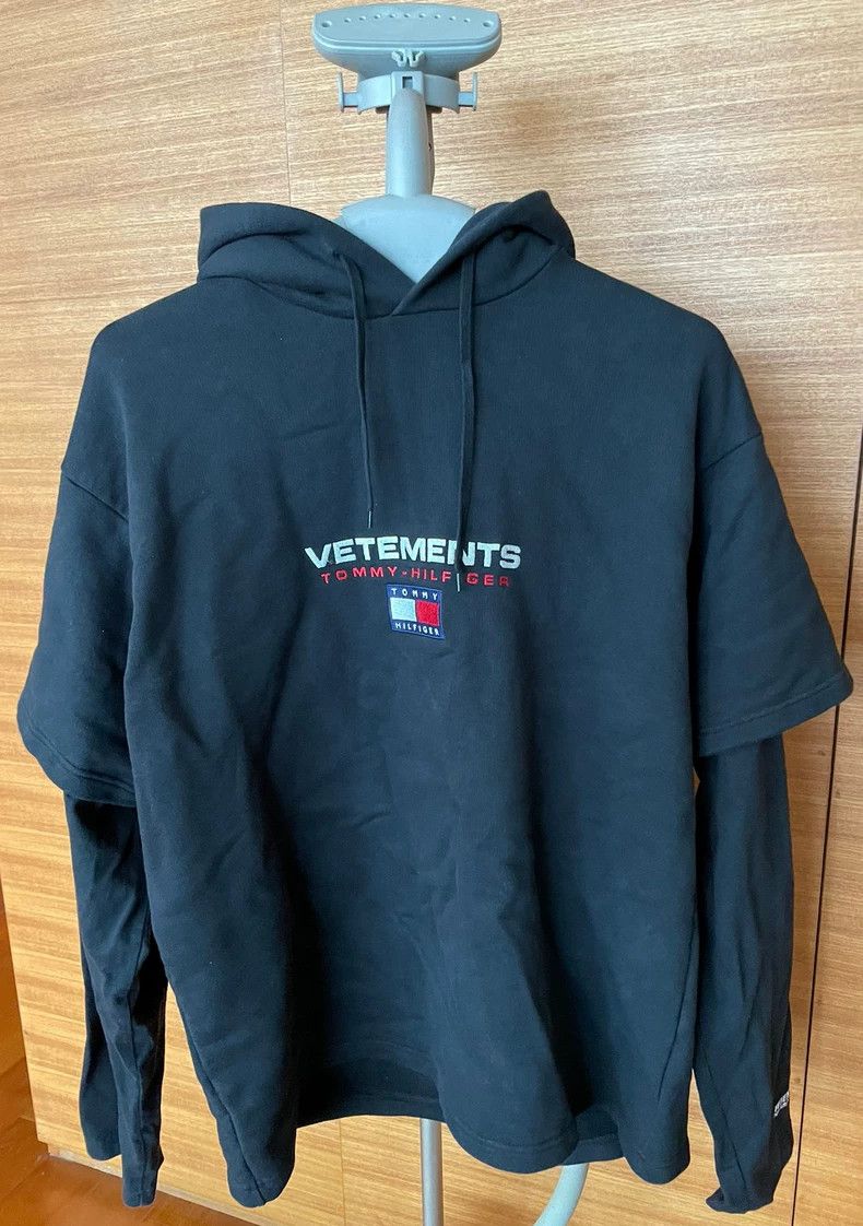 Vetements Tommy Collab Fake Two-Piece Hoodie Size S