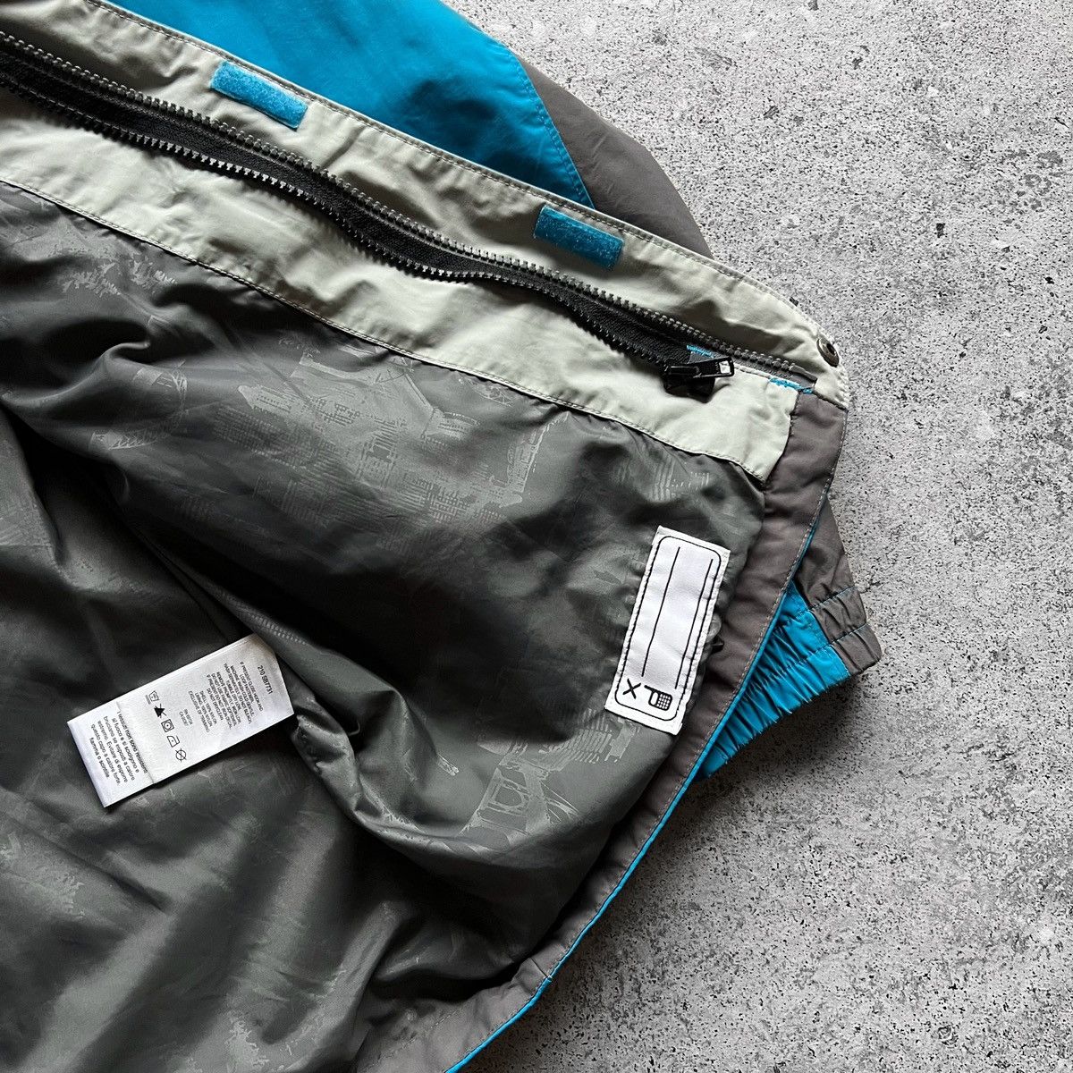 Columbia Columbia Omni-Tech Youth Full Zip Hooded Jacket Waterproof Size US XS / EU 42 / 0 - 9 Thumbnail