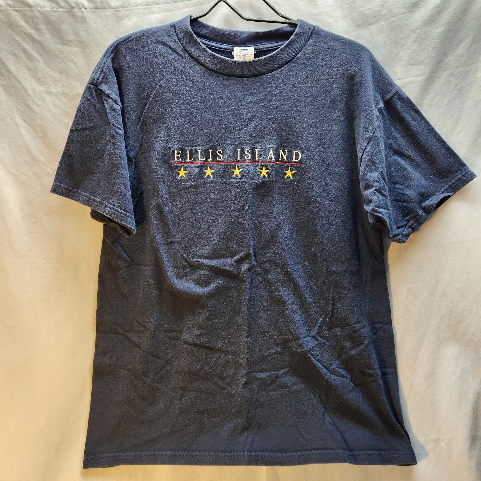 Superdry Vintage Ellis Island Embroidered Tshirt Blue Size Large Size US L / EU 52-54 / 3 - 1 Thumbnail