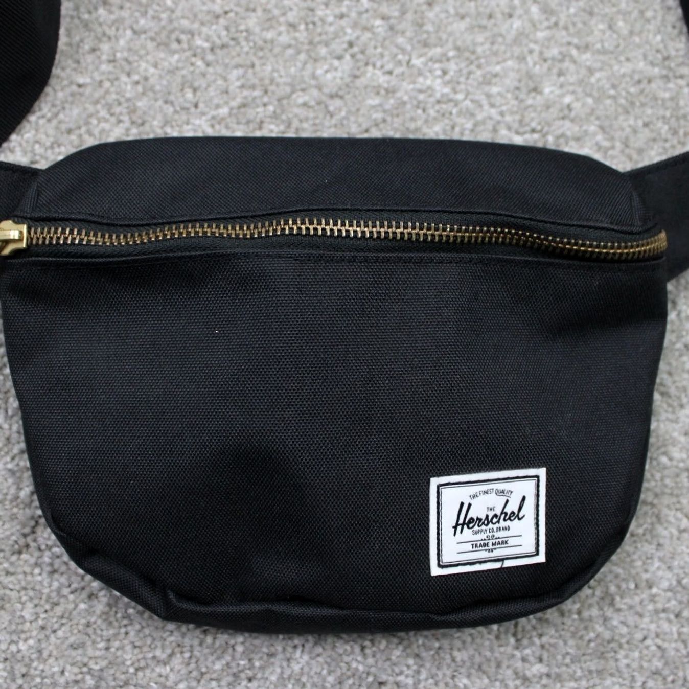 Vintage Herschel Belt Bag & Fanny Pack Black Adjustable Polyester Zip Pocket Unisex Adults One Size 80s 90s Casual Travel Multiple Pockets Size ONE SIZE - 2 Thumbnail