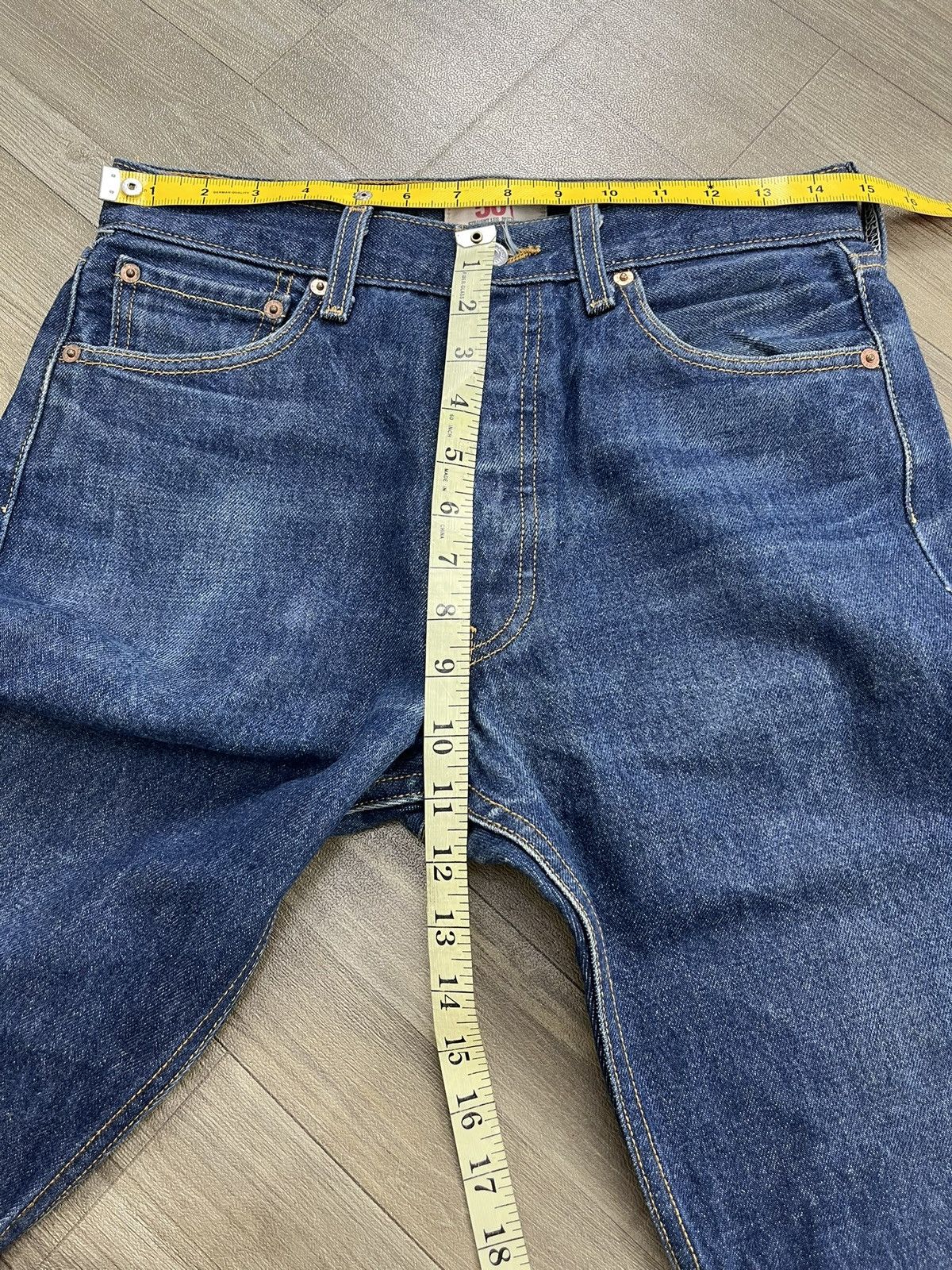 Levi's Vintage Clothing 🇲🇽2000s Vintage Levis 501XX 30x30 Straight Leg Blue Jeans Size US 30 / EU 46 - 21 Thumbnail