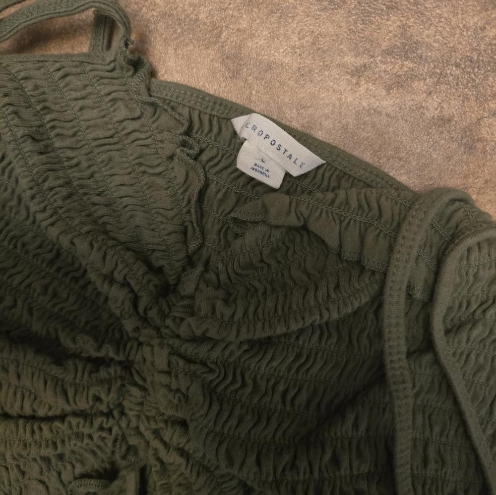 Aeropostale Olive Front Scrunched Aero Cropped Tank Size L / US 10 / IT 46 - 3 Thumbnail