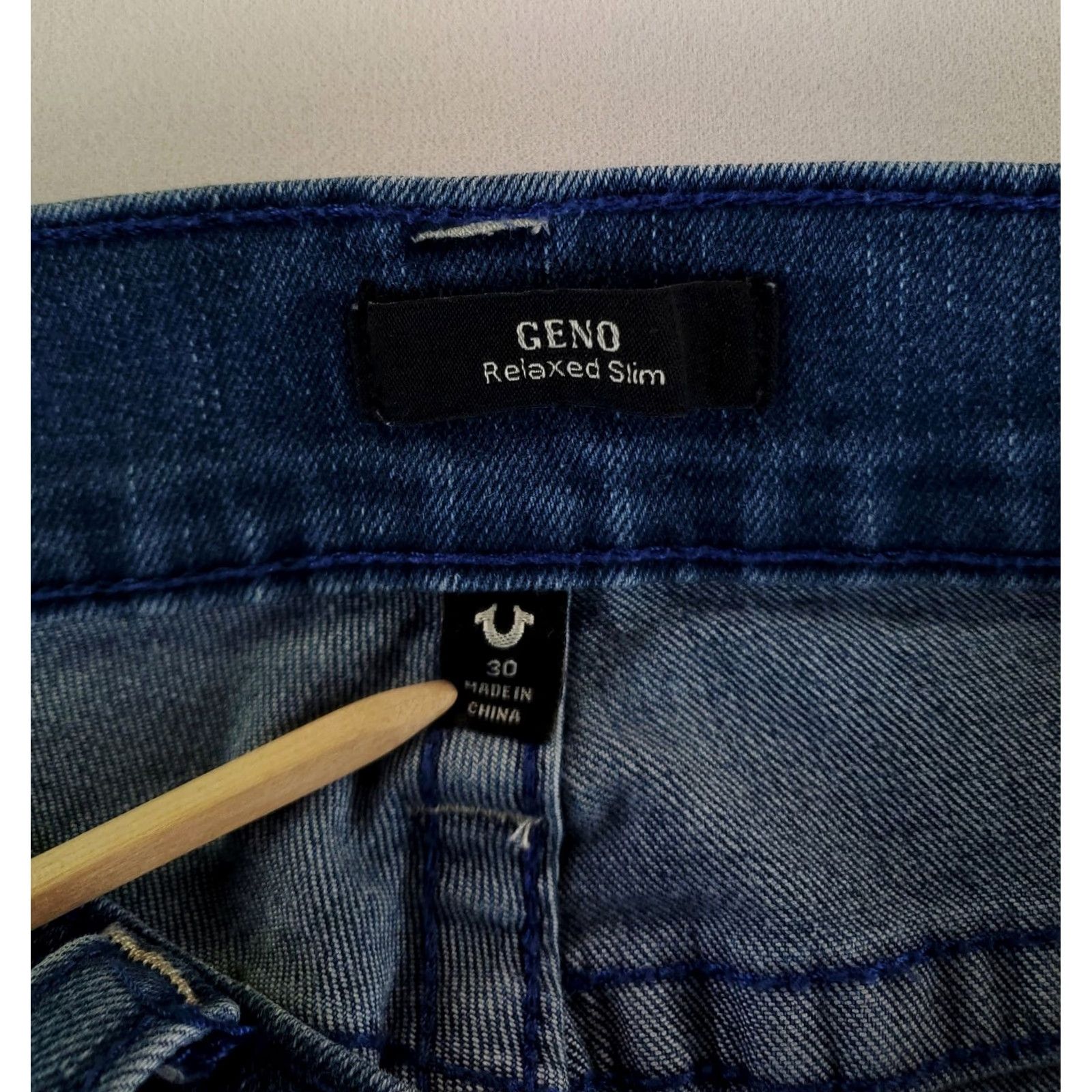 True Religion TRUE RELIGION Geno Relaxed Slim Blue Jeans Mens 34 Inseam 32 30 (34x32 Actual) Size US 34 / EU 50 - 3 Thumbnail