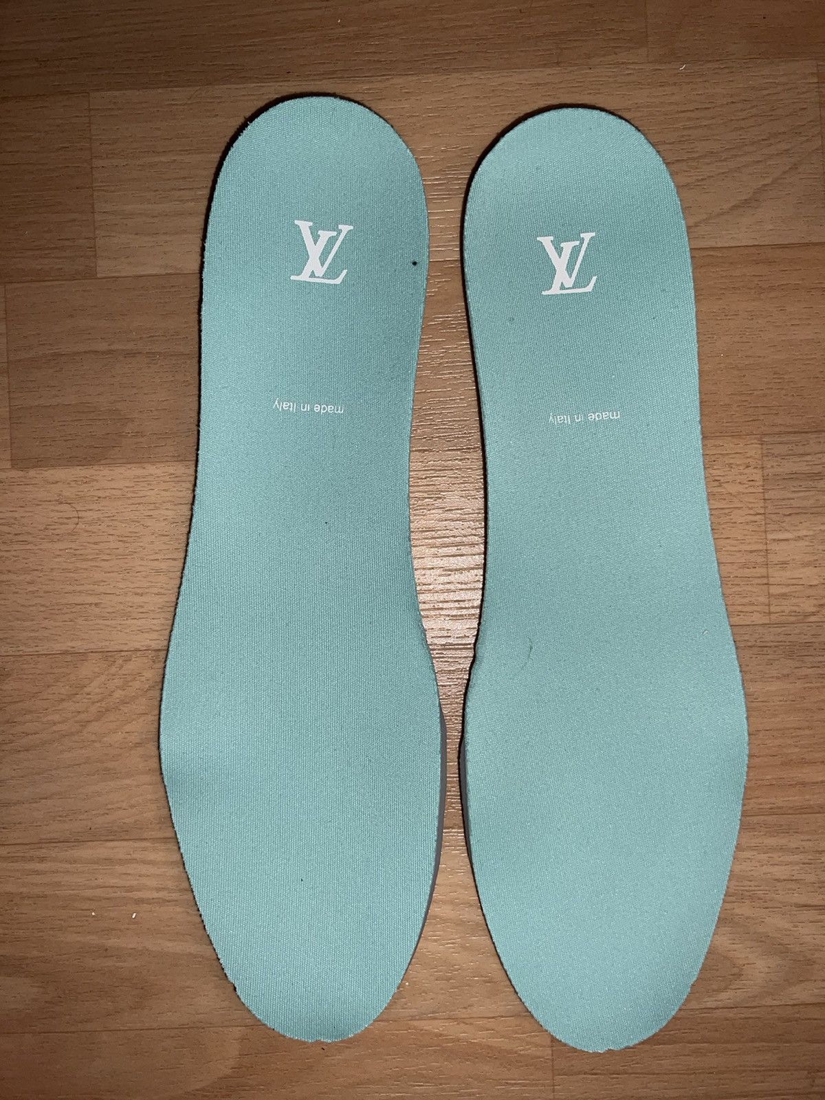 Louis Vuitton LV TRAINER SNEAKER Size US 11 / EU 44 - 9 Thumbnail