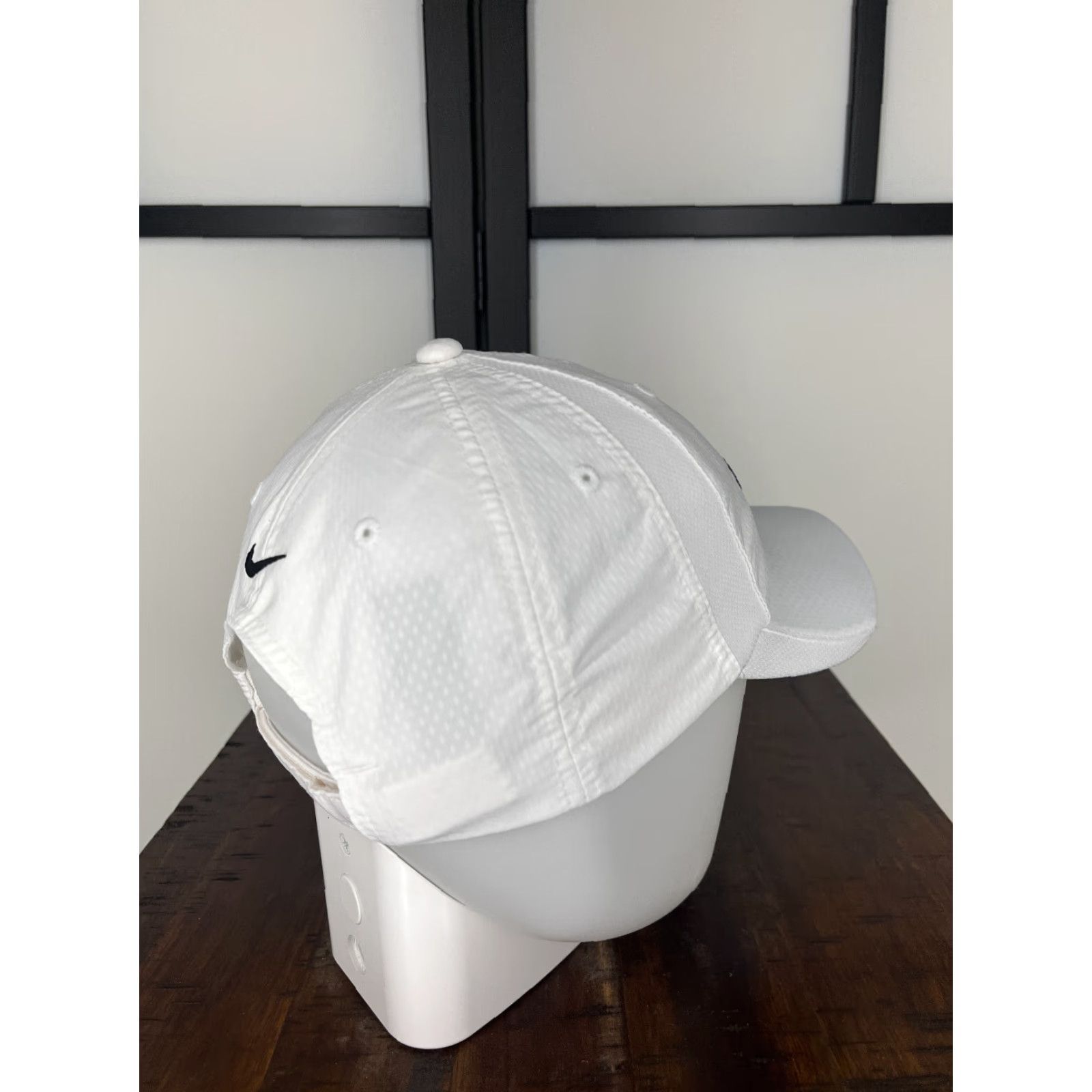 Nike Nike Heritage86 Poly Golf Hat Cap Adjustable One Size White - Unisex Adults Mens Womens Golf Hat Cap Size ONE SIZE - 7 Thumbnail