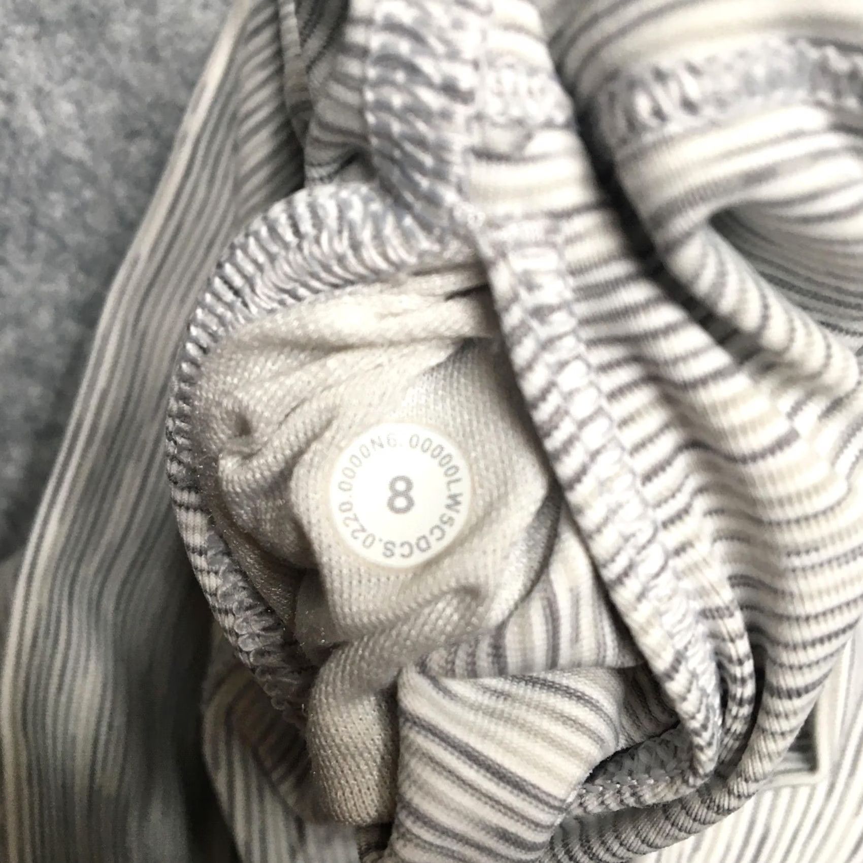 Lululemon Lululemon Align Pant Leggings Womens 8 Gray Striped High Rise Ankle Yoga Stretch Size 30" / US 8 / IT 44 - 7 Thumbnail