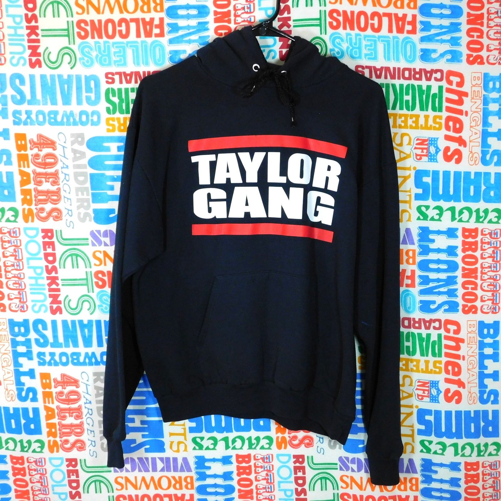Hanes Wiz Khalifa Taylor Gang Hoodie Size M Black Red Spellout Size US M / EU 48-50 / 2 - 1 Thumbnail
