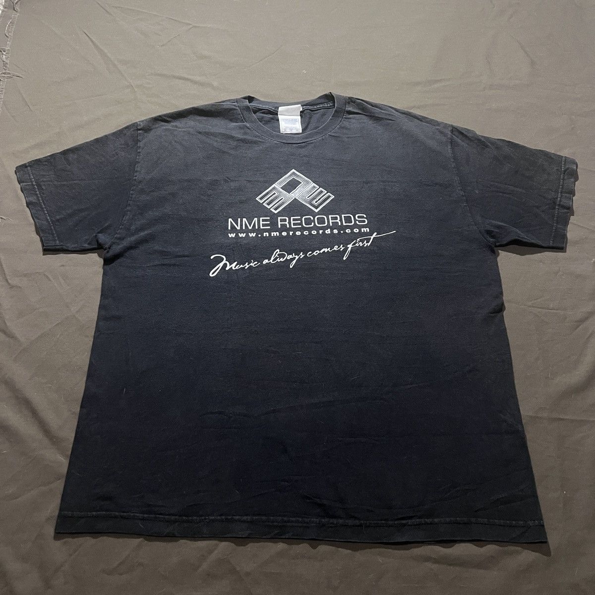 Rap Tees Vintage Y2K NME Records Hiphop R&B Promo Tee Faded XL Size US XL / EU 56 / 4 - 2 Thumbnail