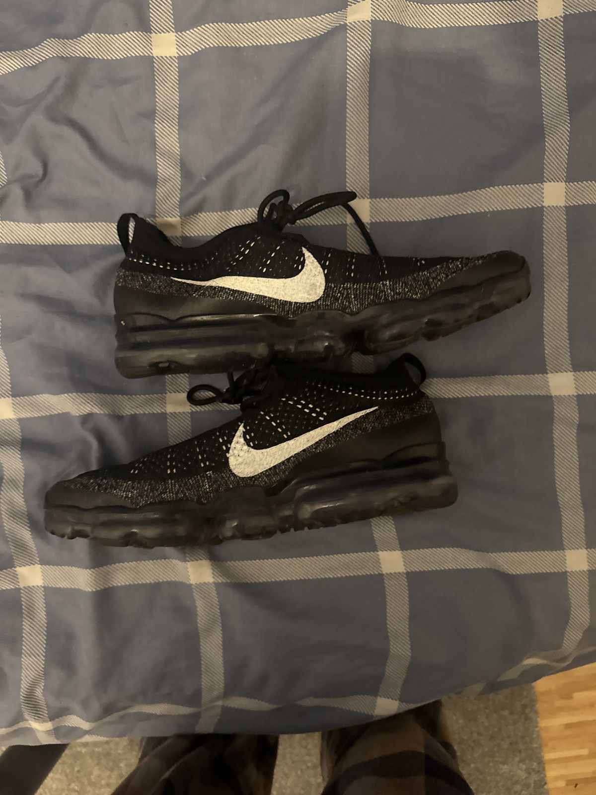 Nike Nike Vapormax Flyknit Size US 11 / EU 44 - 2 Thumbnail