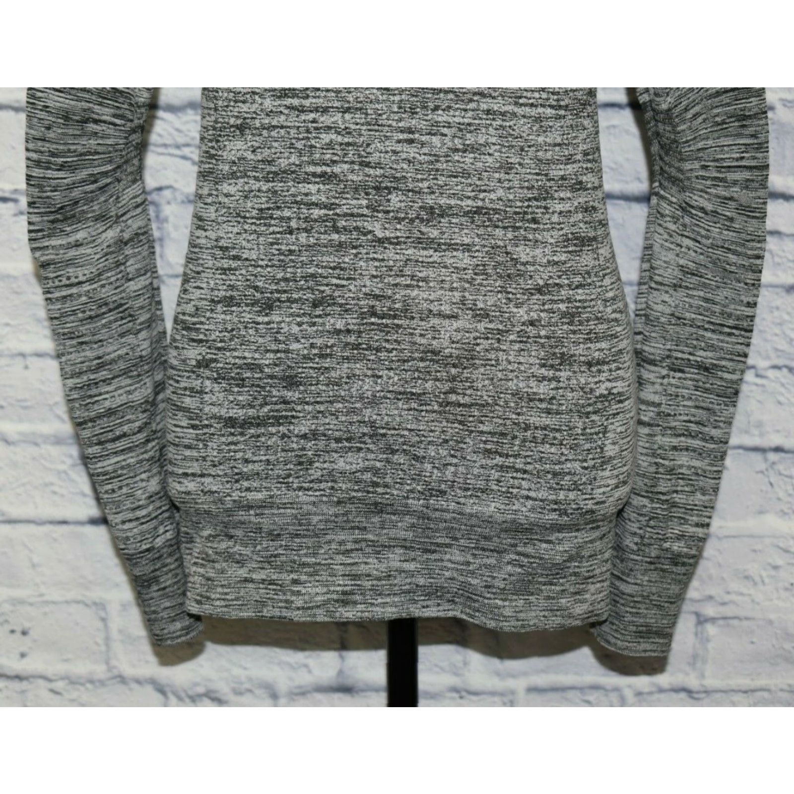 Nike Nike Pro Hooded Long Sleeve Shirt Womens Small Black Gray Thumb Holes Size S / US 4 / IT 40 - 3 Thumbnail