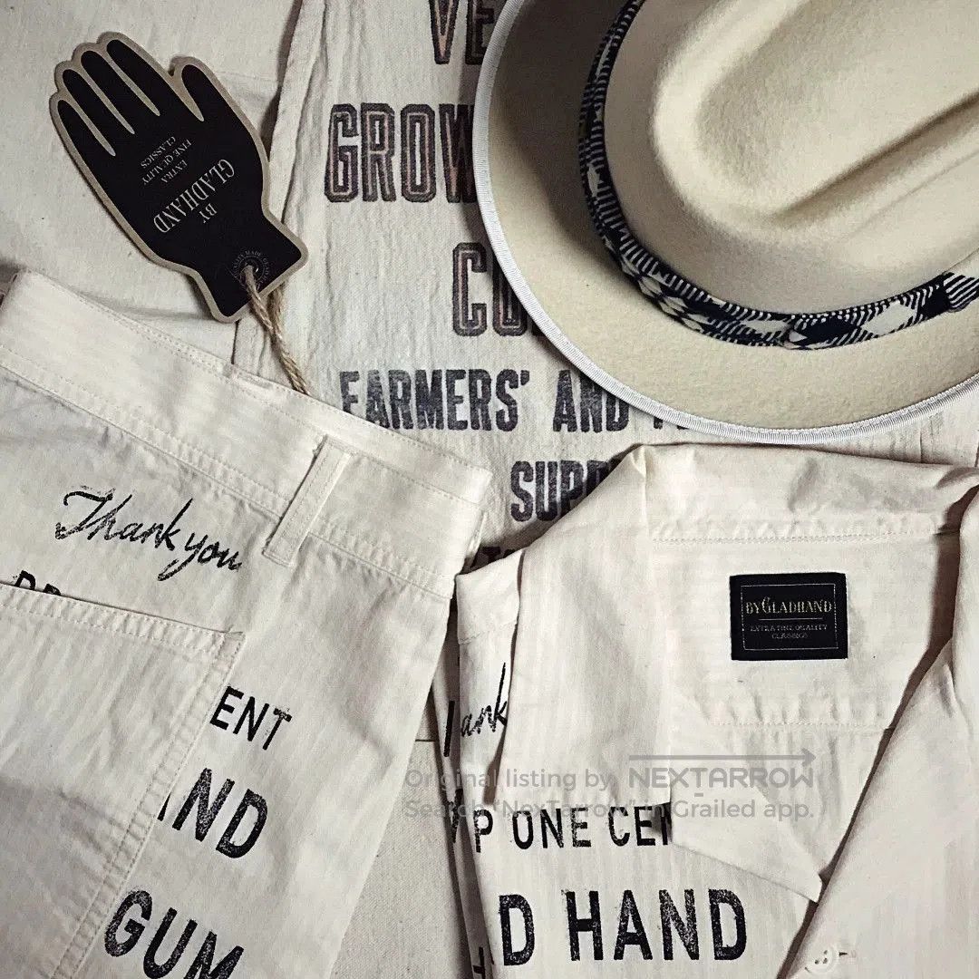 Vintage Vintage Glad Hand Shirt and Shorts Set. Size US 34 / EU 50 - 1 Thumbnail