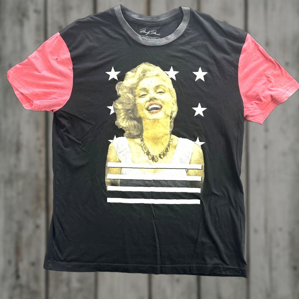 Vintage Marilyn Monroe Shirt Mens XL Black Red Stars Striped Graphic Tee Pop Art Vintage No Size US XL / EU 56 / 4 - 1 Thumbnail