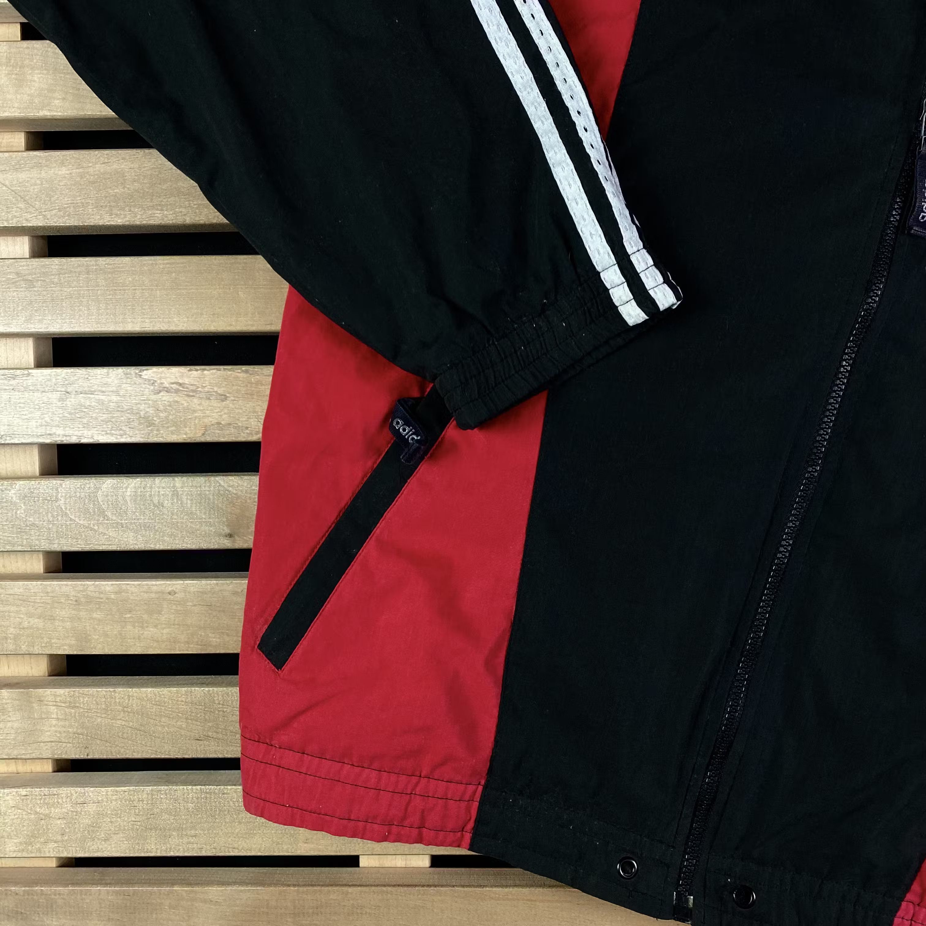 Adidas × Vintage Men’s Bomber Jacket Adidas Vintage Big Logo Back Size L Size US L / EU 52-54 / 3 - 3 Thumbnail