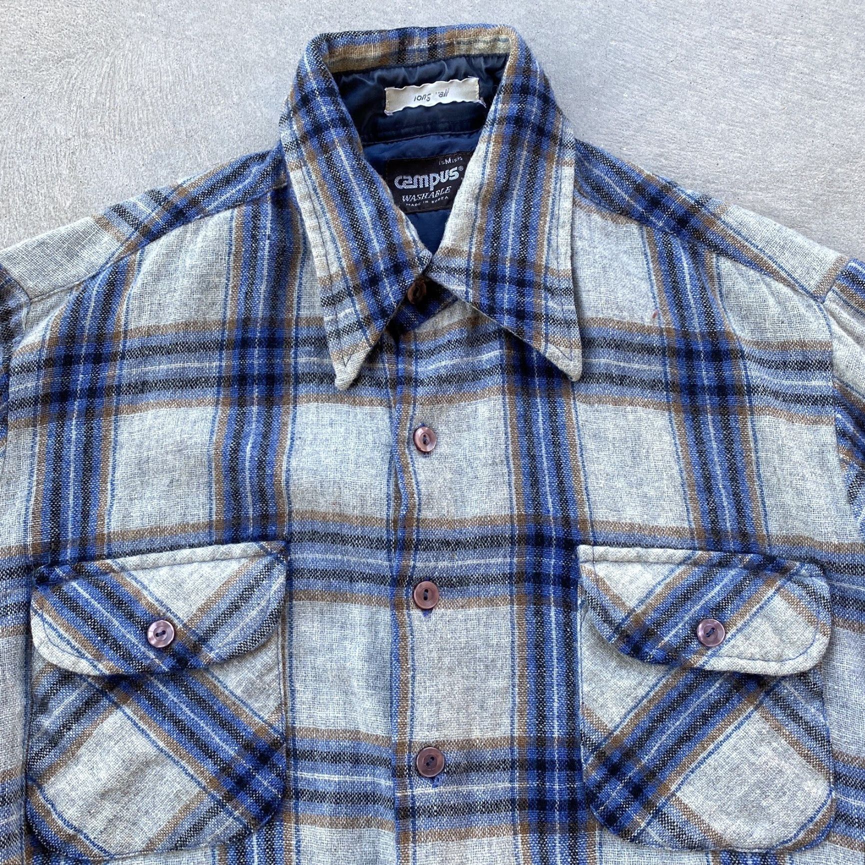 Vintage Men's Gray Plaid Button Down Long Sleeve Collared Flannel Shirt Size M Size US M / EU 48-50 / 2 - 2 Thumbnail
