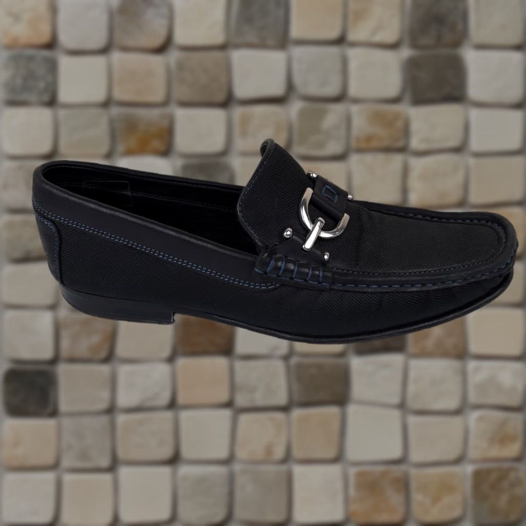 Donald Pliner Donald J. Pliner Loafers Men 8.5 Narrow Black Leather Horsebit Italy Read Size US 9 / EU 42 - 1 Thumbnail