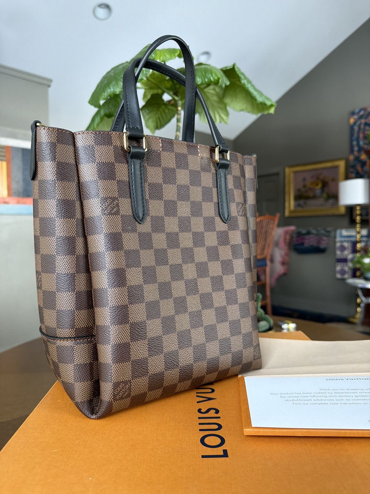 Louis Vuitton LV New Tote Size ONE SIZE - 1 Thumbnail