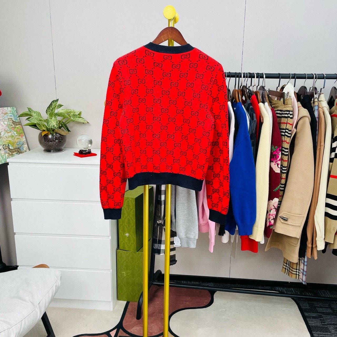 Gucci Gucci Red 520 Series Full Print Cardigan sweater 2501-Nexta Size US XS / EU 42 / 0 - 2 Thumbnail