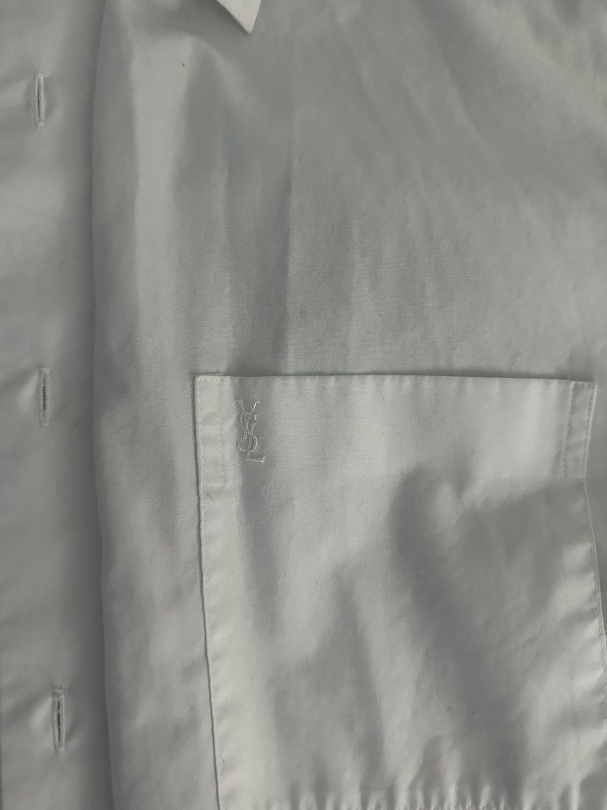 Yves Saint Laurent Yves saint laurent white button down shirt Size US M / EU 48-50 / 2 - 2 Thumbnail