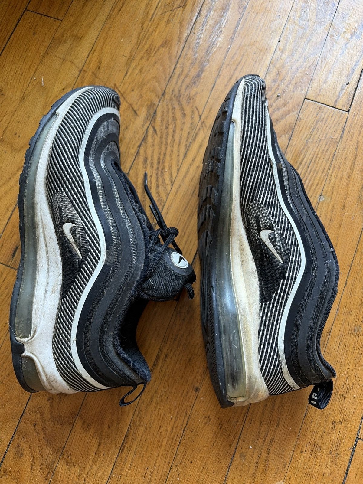 Nike Nike Air Max 97 size 9.5 Size US 9.5 / EU 42-43 - 3 Thumbnail