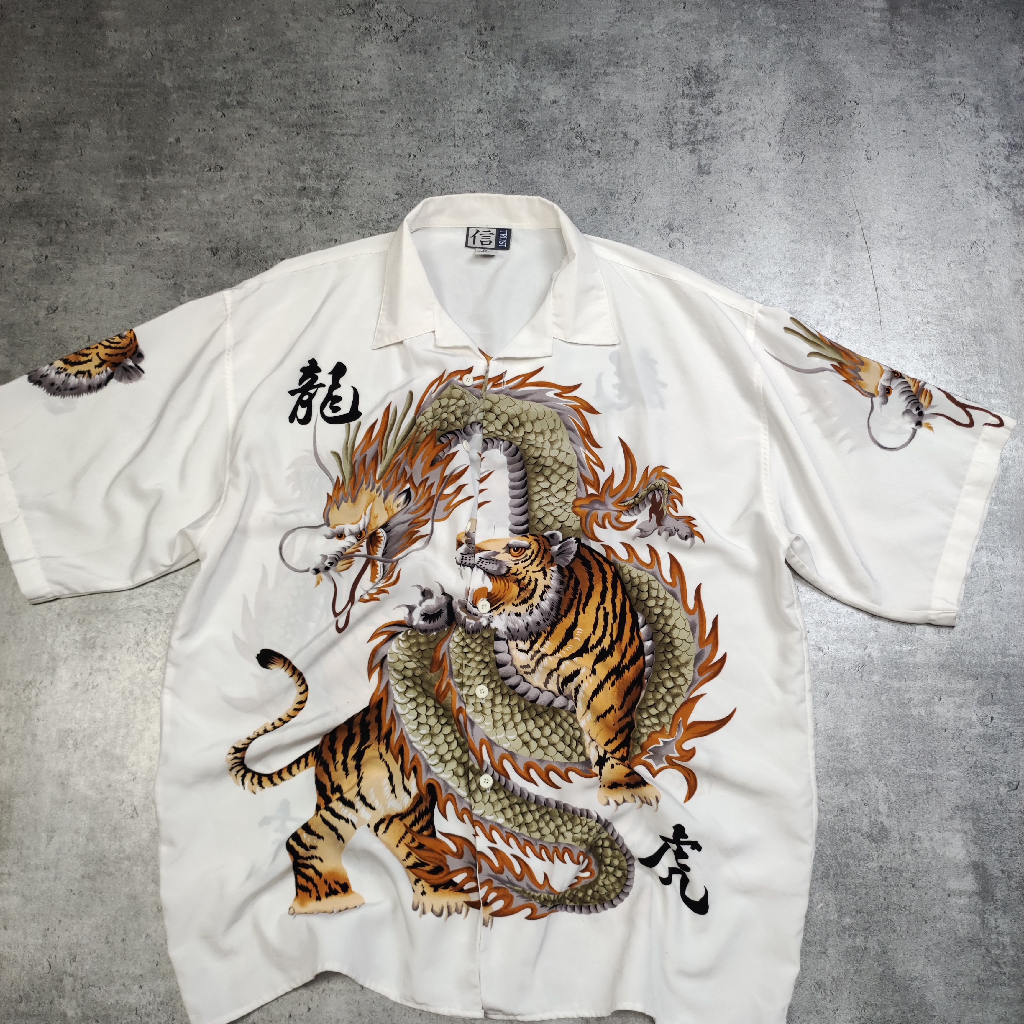 Japanese Brand × Vintage RARE y2k 00s HipHop Rap Japanese Dragon White Shirt Size US XXL / EU 58 / 5 - 2 Thumbnail