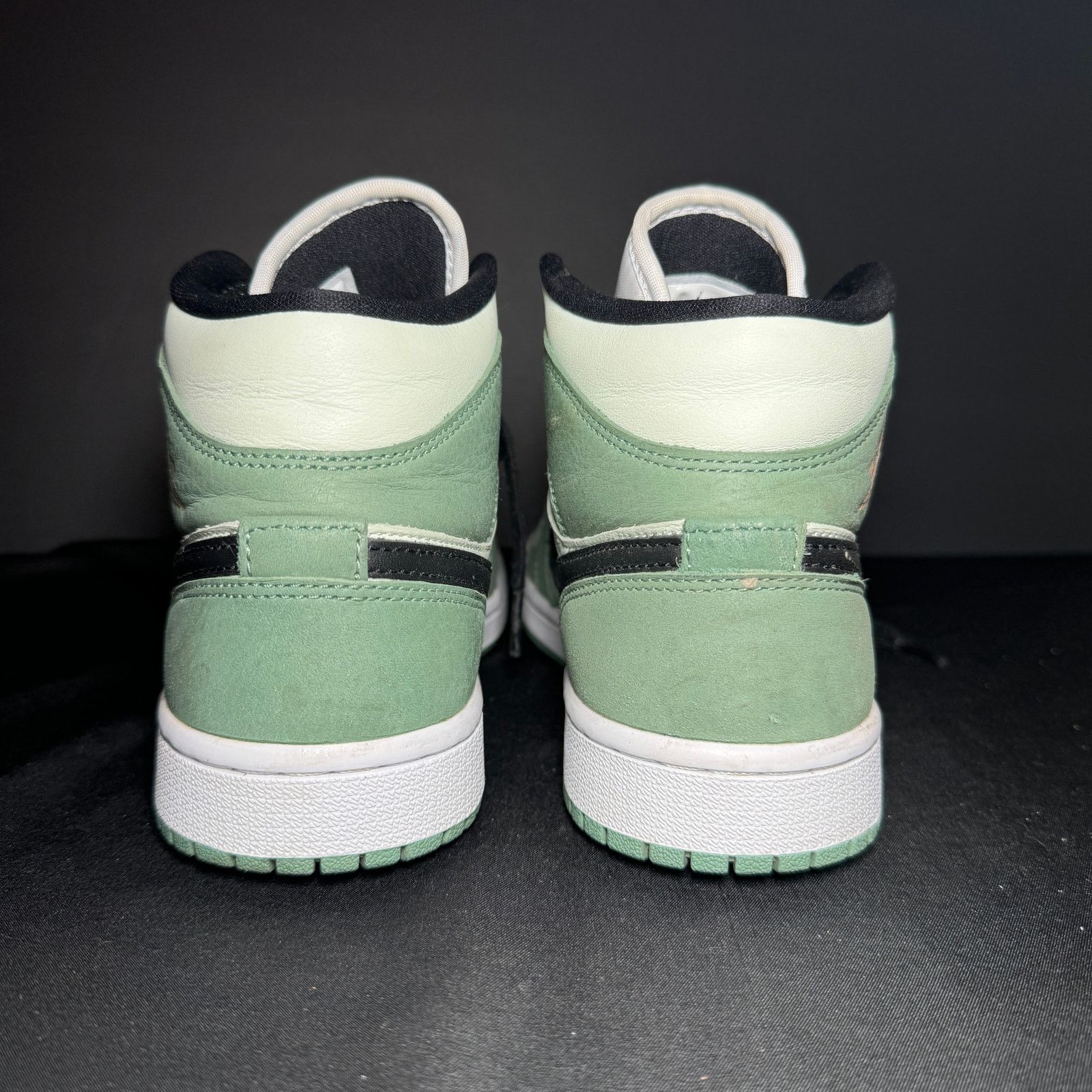 Jordan Brand × Nike Size 7.5 - Air Jordan 1 Mid SE Dutch Green Women's Shoes Size US 7.5 / IT 37.5 - 6 Thumbnail