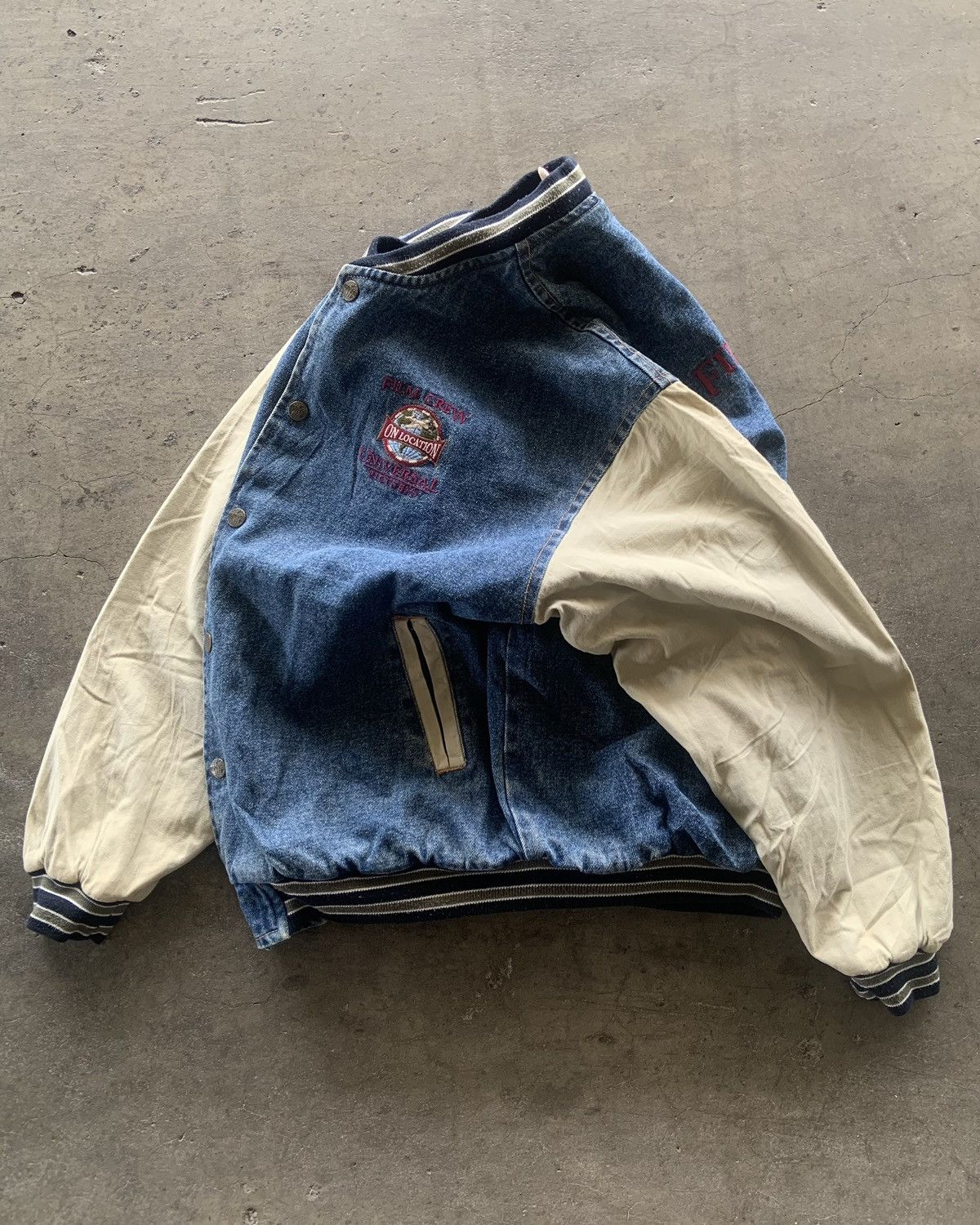 Universal Studios × Vintage *Rare 1990s Universal Pictures Film Crew Varisty Jacket Size US XL / EU 56 / 4 - 6 Thumbnail