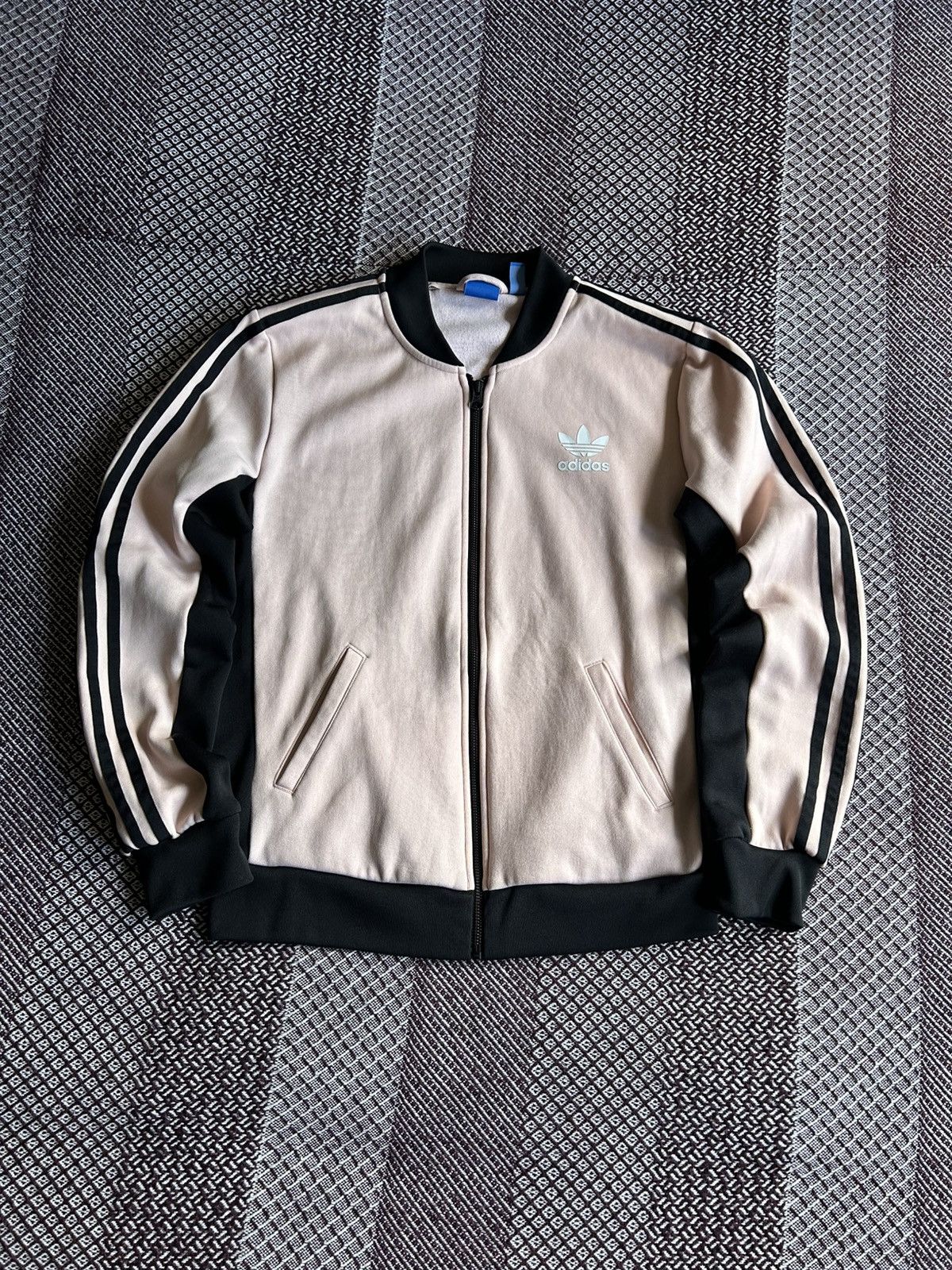 Adidas Adidas Bomber Jacket Women Big Logo Sportswear Size S Unisex Size S / US 4 / IT 40 - 5 Thumbnail