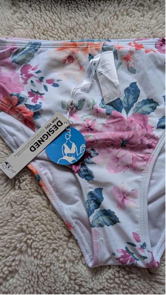 Designer Women's CUPSHE Swimsuit Bottoms Size L White Floral Size L / US 10 / IT 46 - 5 Thumbnail